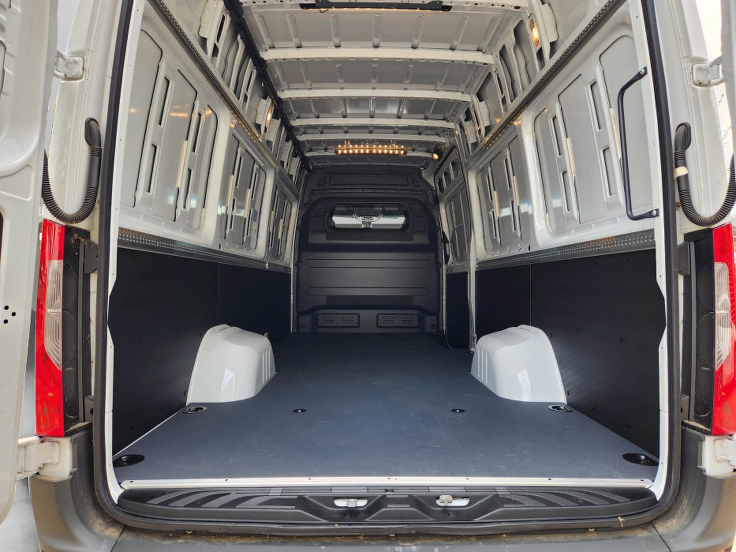 2025 Mercedes-Benz Sprinter Cargo Van Base - Photo 31