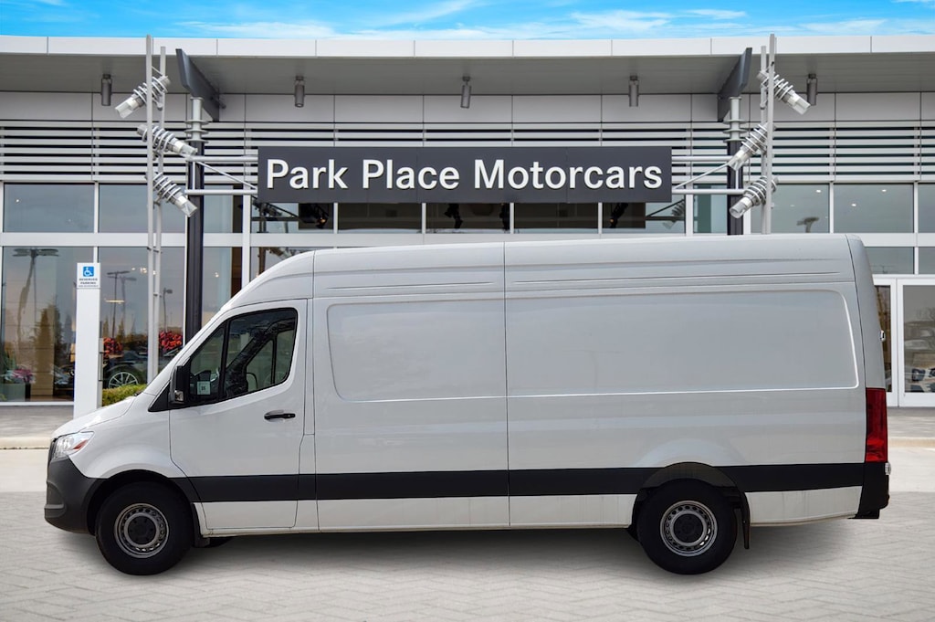 New 2025 Mercedes-Benz Sprinter 2500 High Roof 4-Cyl Diesel HO Van Cargo Van