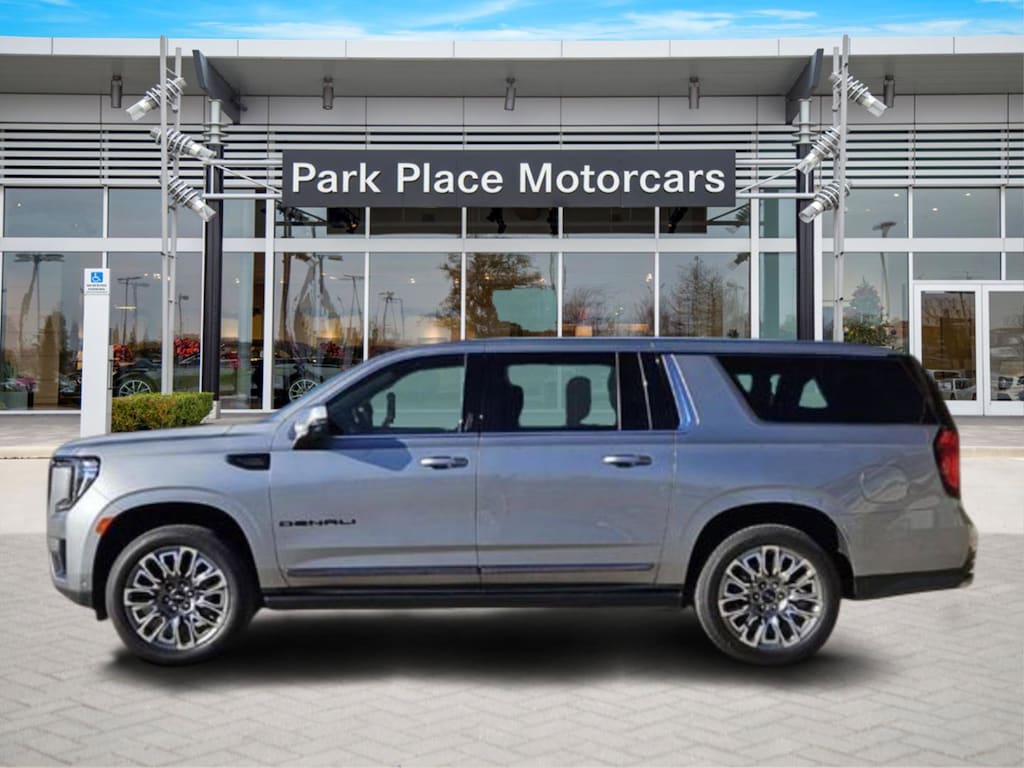 Used 2023 GMC Yukon XL Denali Ultimate SUV