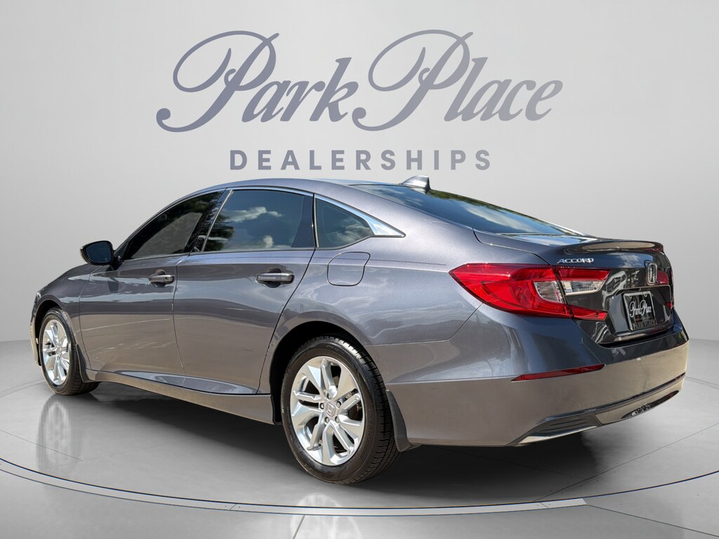 Used 2018 Honda Accord LX Sedan
