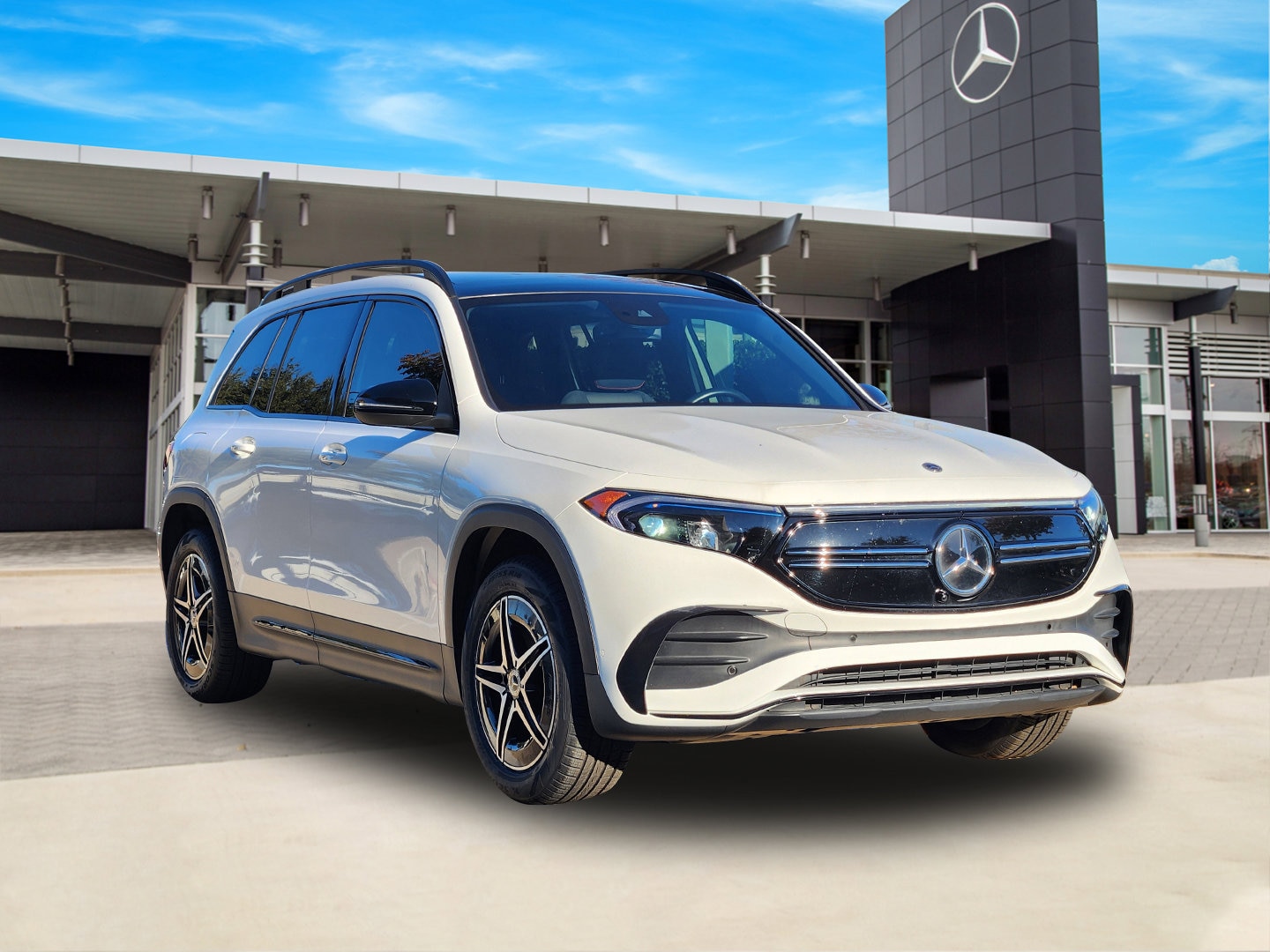 Certified 2023 Mercedes-Benz EQB Base with VIN W1N9M0KB0PN068203 for sale in Arlington, TX