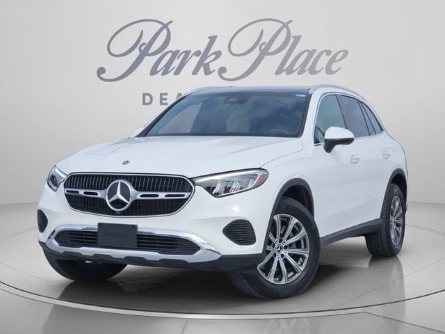 2025 Mercedes-Benz GLC