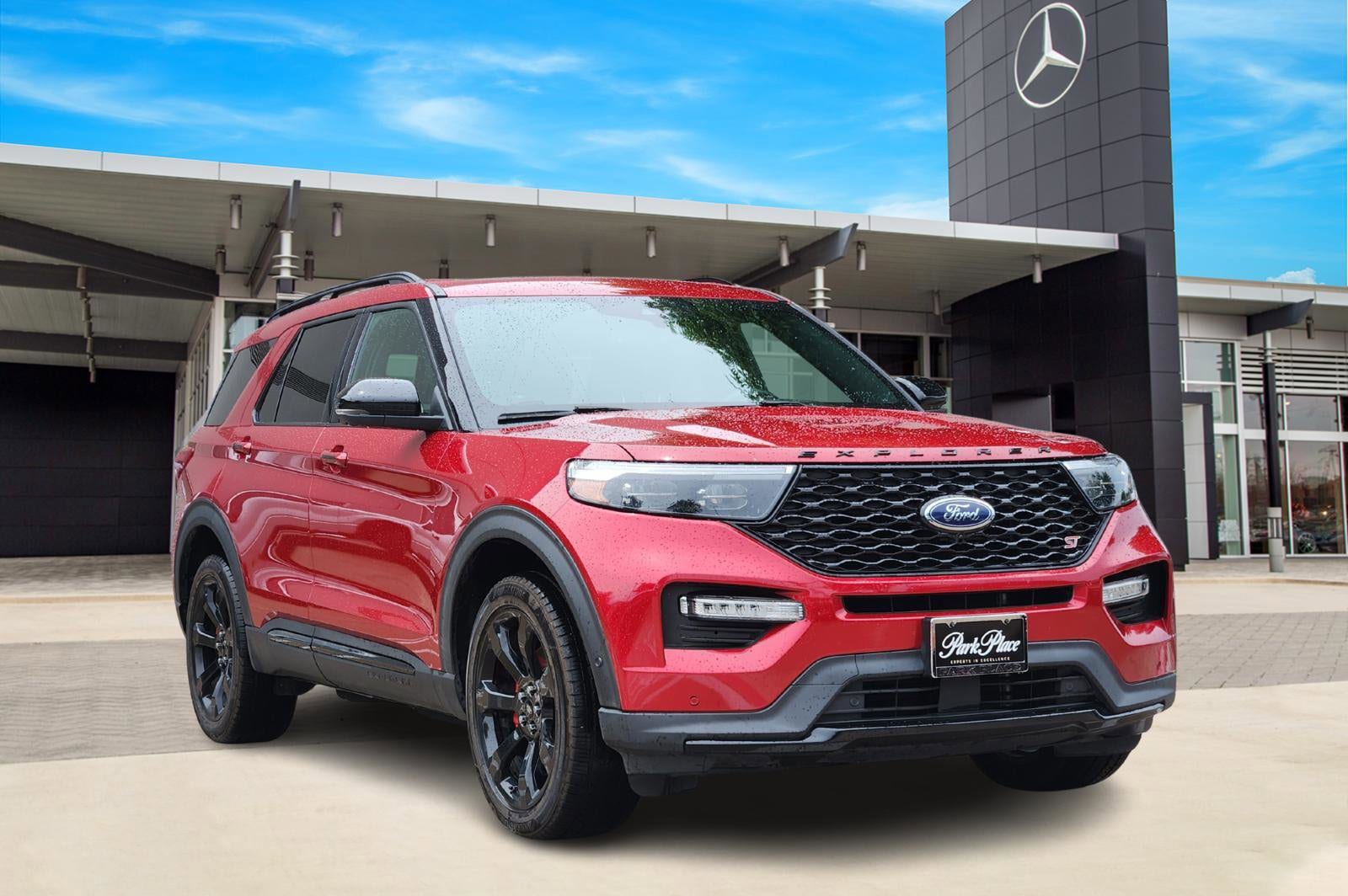 Used 2022 Ford Explorer ST with VIN 1FM5K8GC4NGA14668 for sale in Arlington, TX