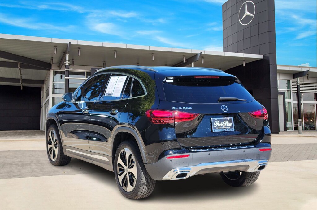 Certified 2025 Mercedes-Benz GLA 250  SUV