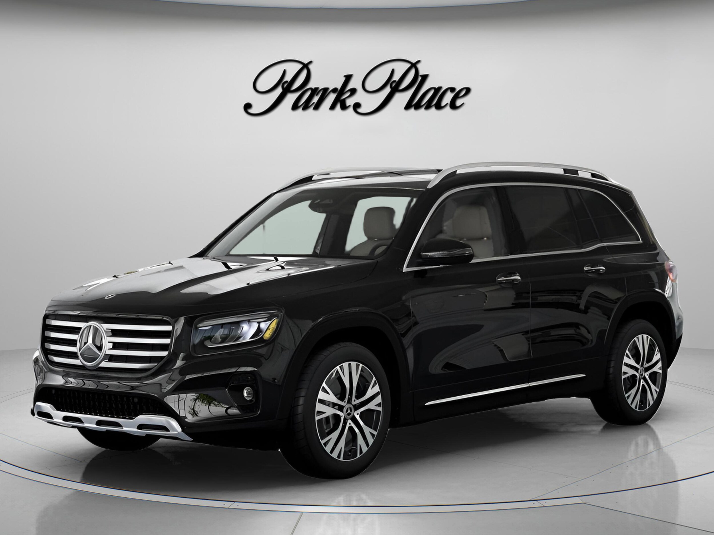 2026 Mercedes-Benz GLB GLB 250's photo