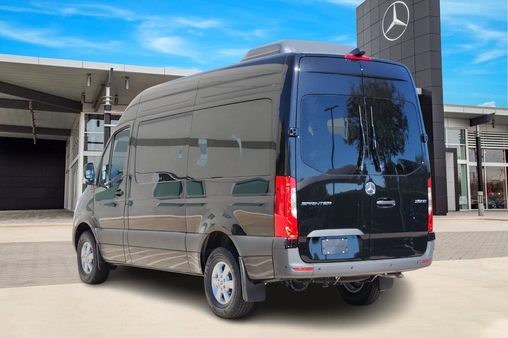 New 2025 Mercedes-Benz Sprinter 2500 Standard Roof 4-Cyl Diesel HO Van Passenger Van