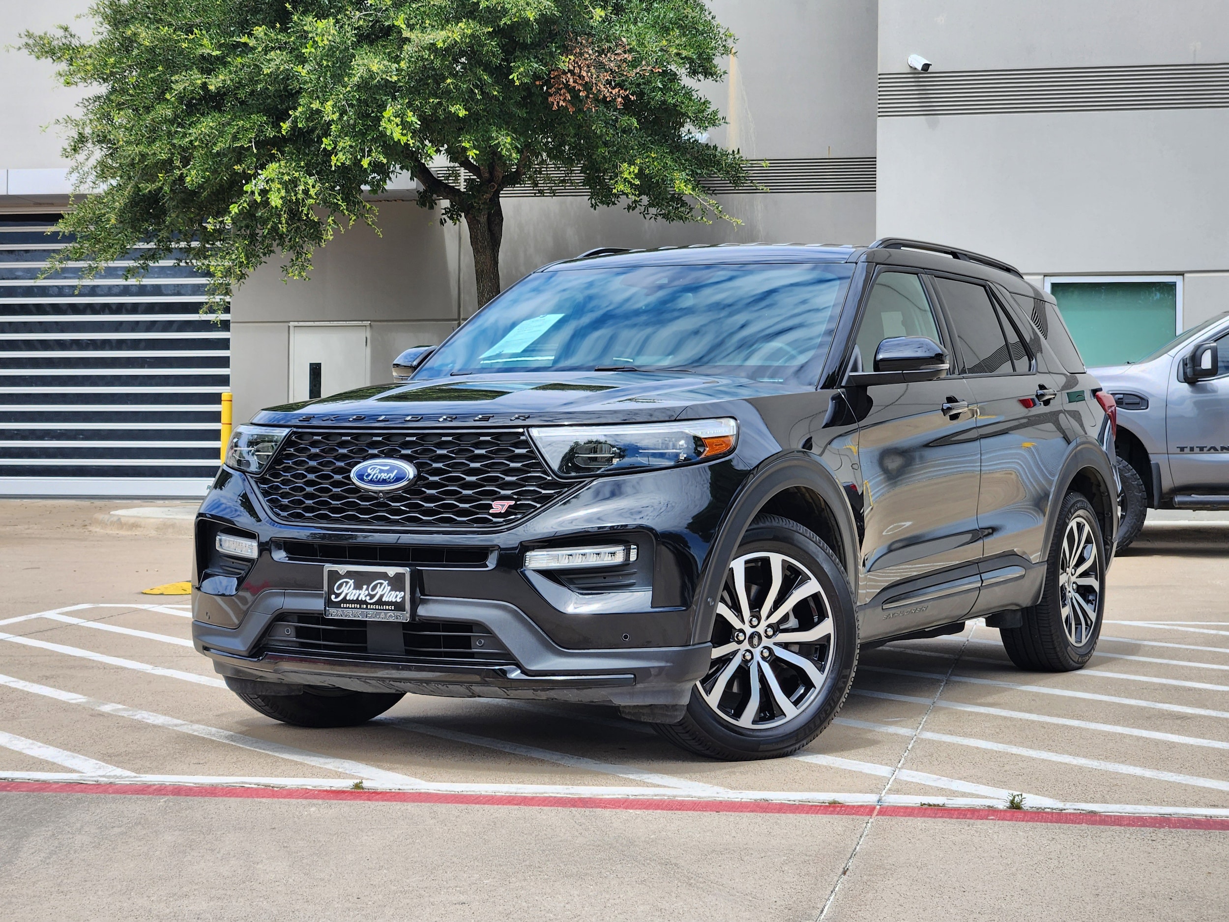 2020 Ford Explorer ST 4WD's photo
