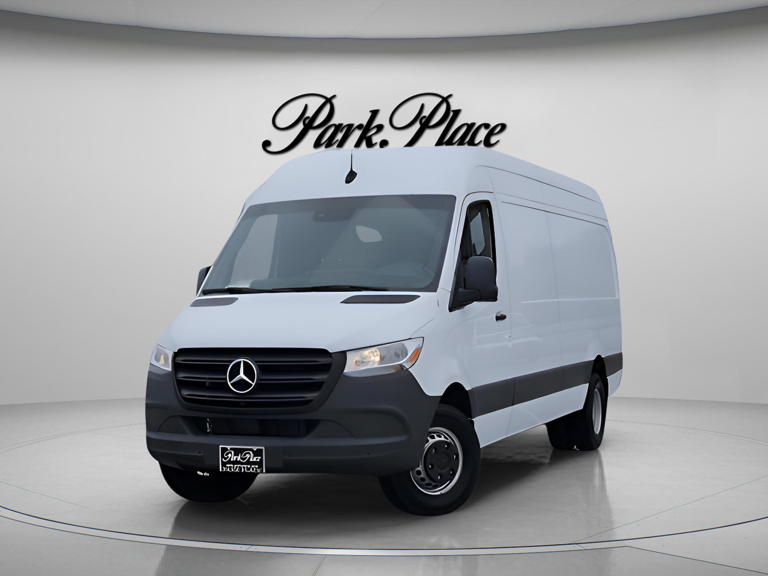 2024 Mercedes-Benz Sprinter 3500 170 WB HO High Roof's photo