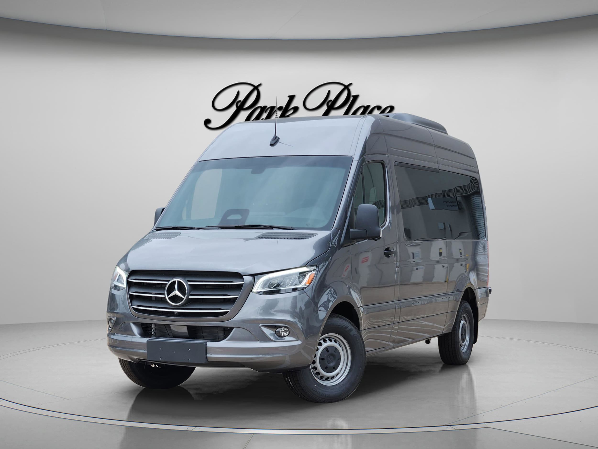 2026 Mercedes-Benz Sprinter 2500 144 WB HO's photo