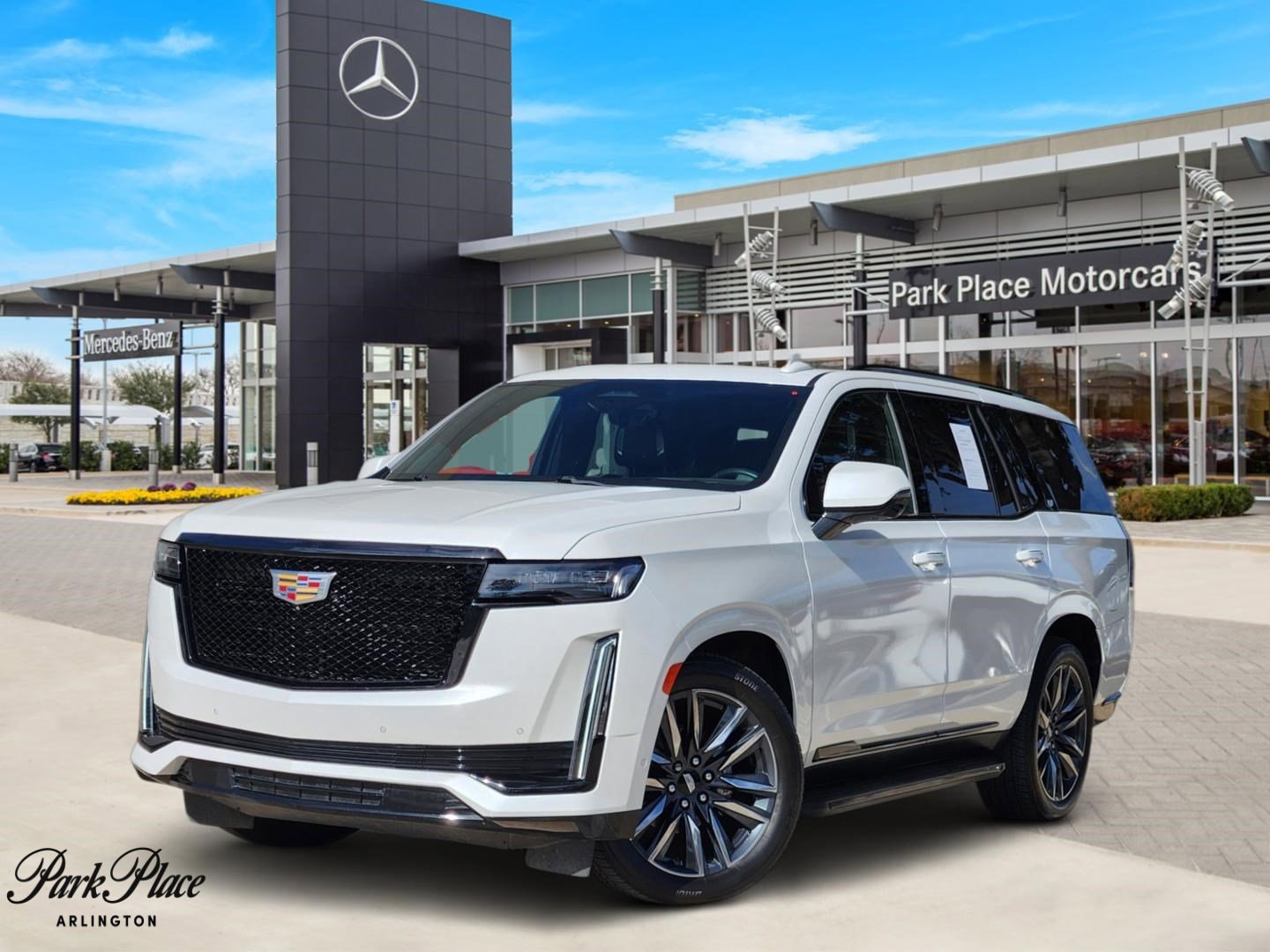 2022 Cadillac Escalade Sport Platinum's photo