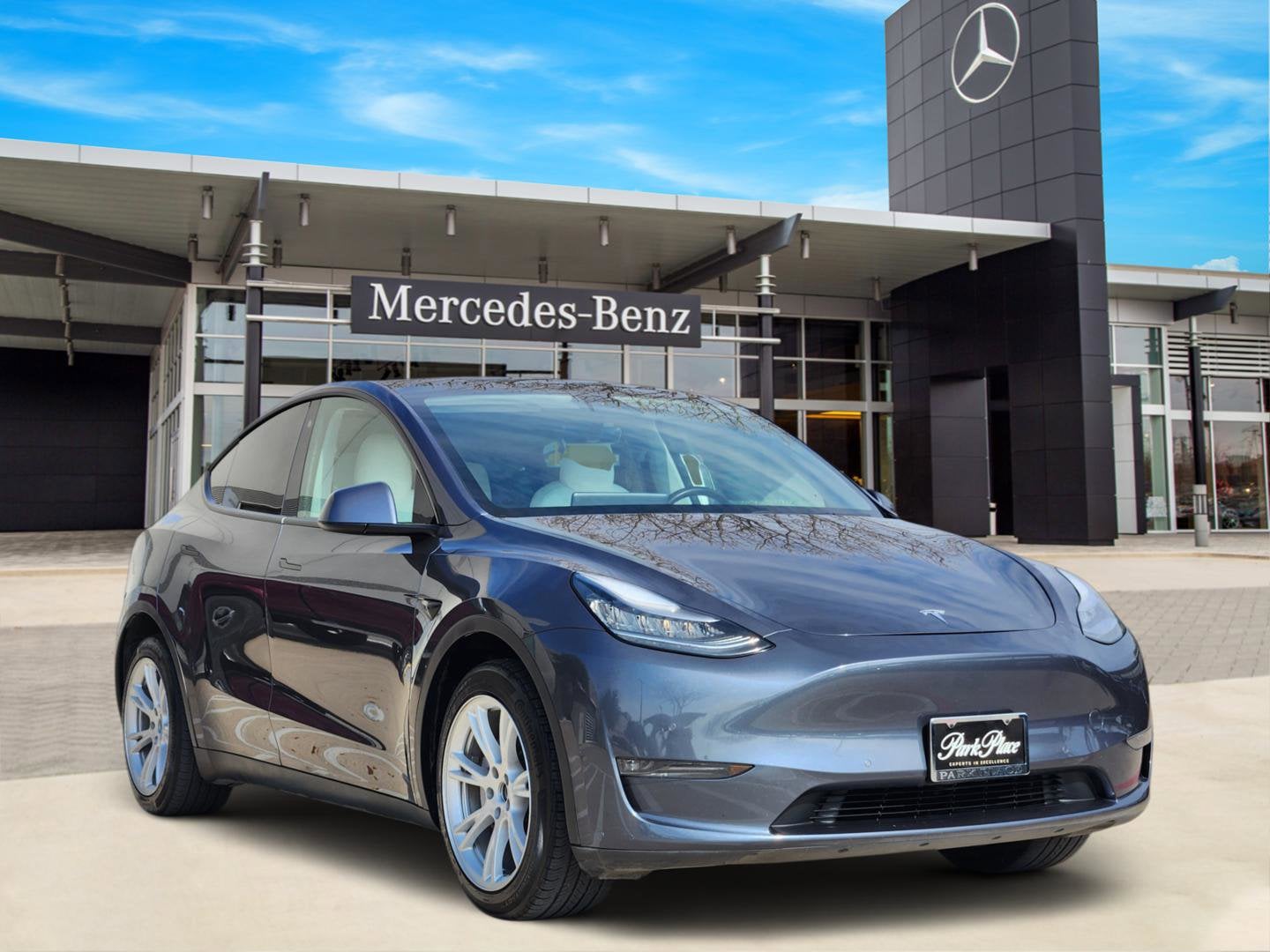Used 2020 Tesla Model Y Long Range with VIN 5YJYGDEE3LF023191 for sale in Arlington, TX