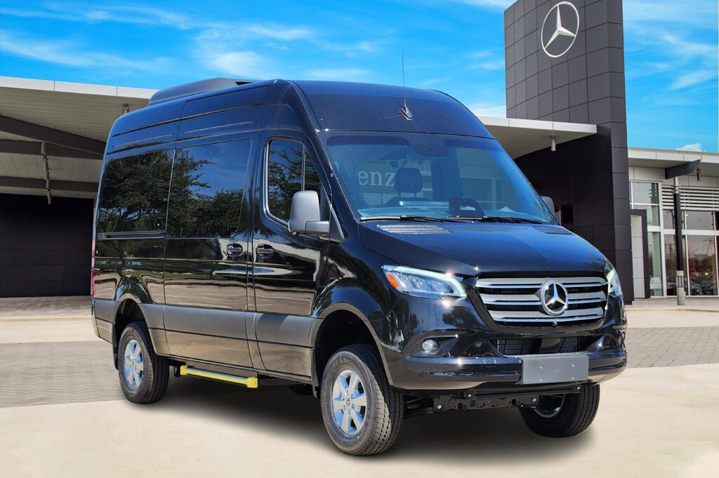 New 2025 Mercedes-Benz Sprinter 2500 Standard Roof 4-Cyl Diesel HO Van Passenger Van