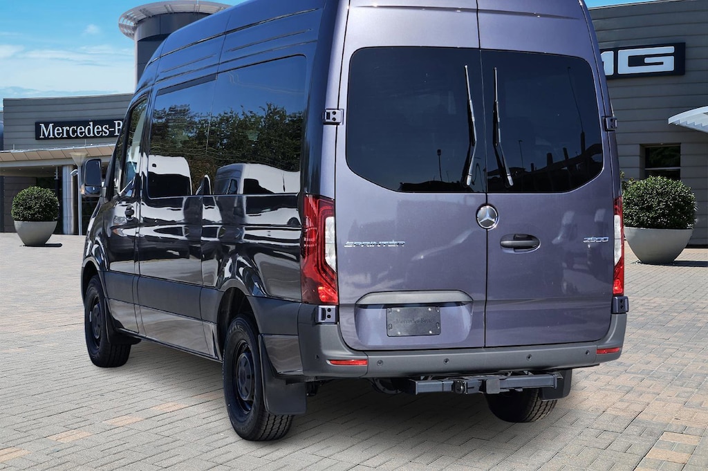 New 2025 Mercedes-Benz Sprinter 2500 Standard Roof 4-Cyl Diesel HO Van Passenger Van