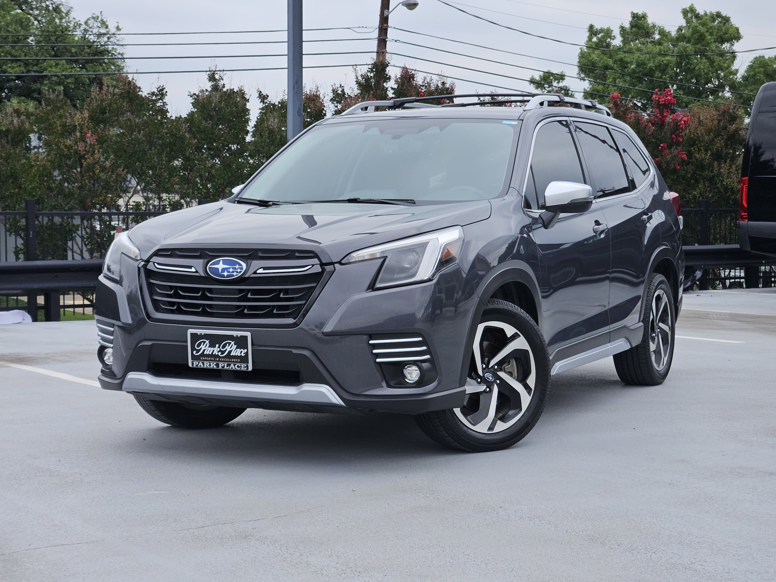 2024 Subaru Forester Touring's photo