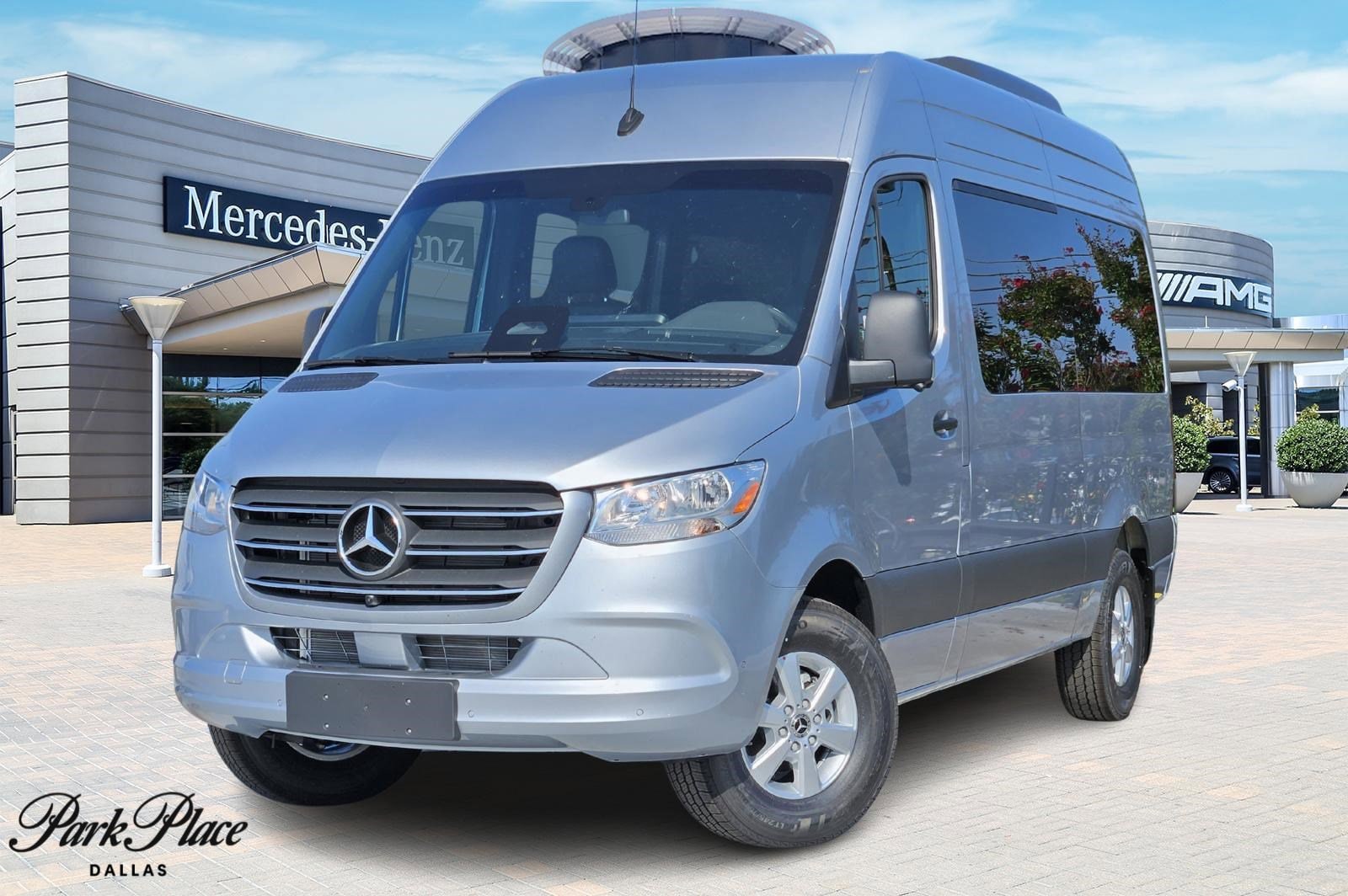 2025 Mercedes-Benz Sprinter Passenger Van Base's photo