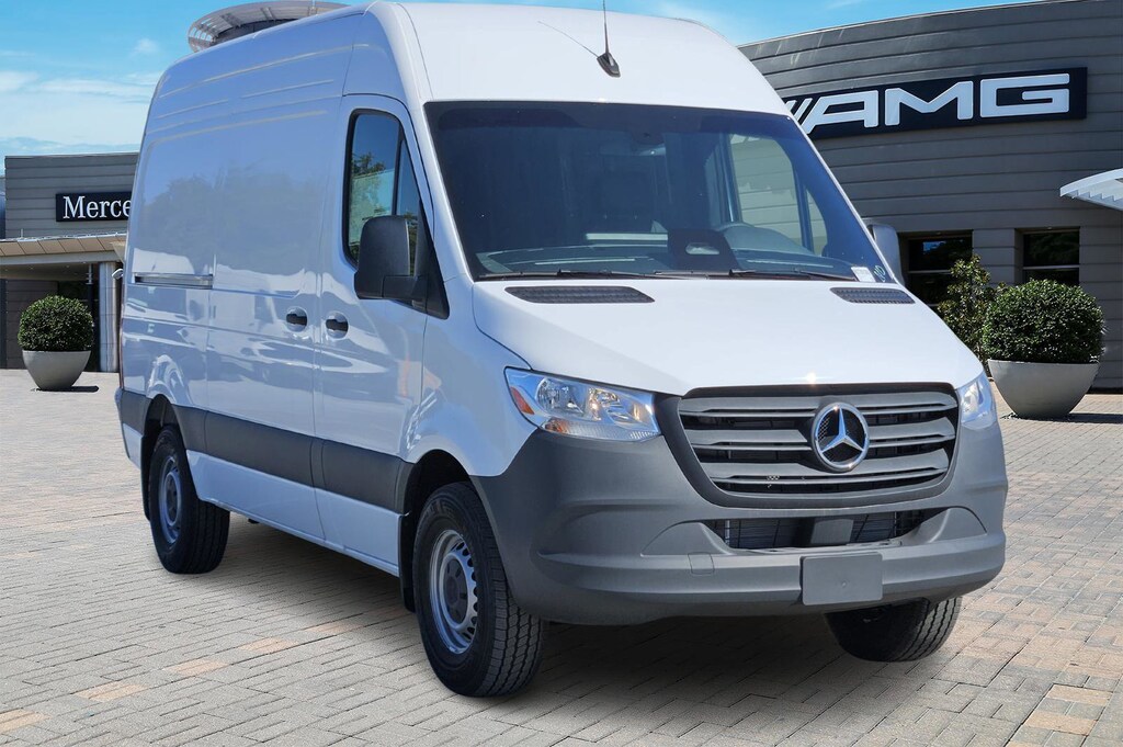 New 2025 Mercedes-Benz Sprinter 2500 Standard Roof 4-Cyl Diesel Van Cargo Van