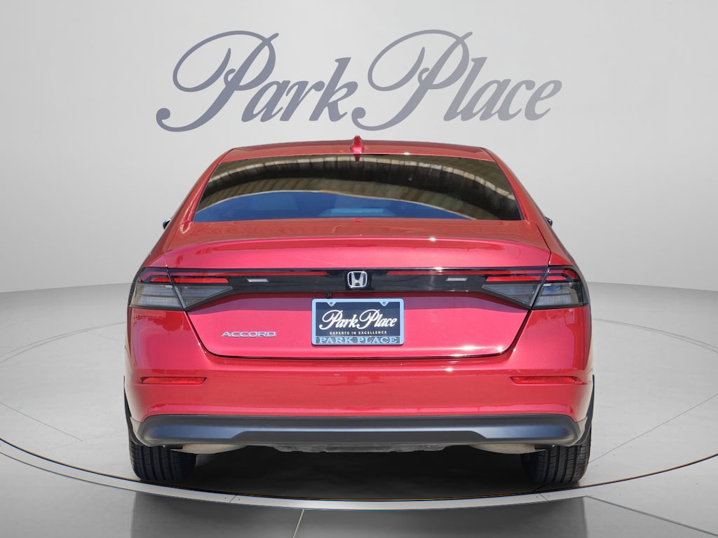 Used 2024 Honda Accord EX Sedan