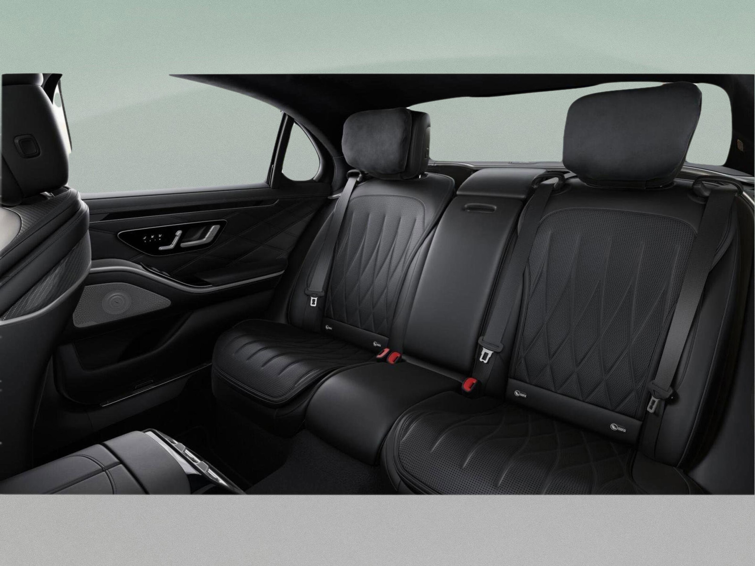 2026 Mercedes-Benz S-Class AMG S 63 - Photo 43