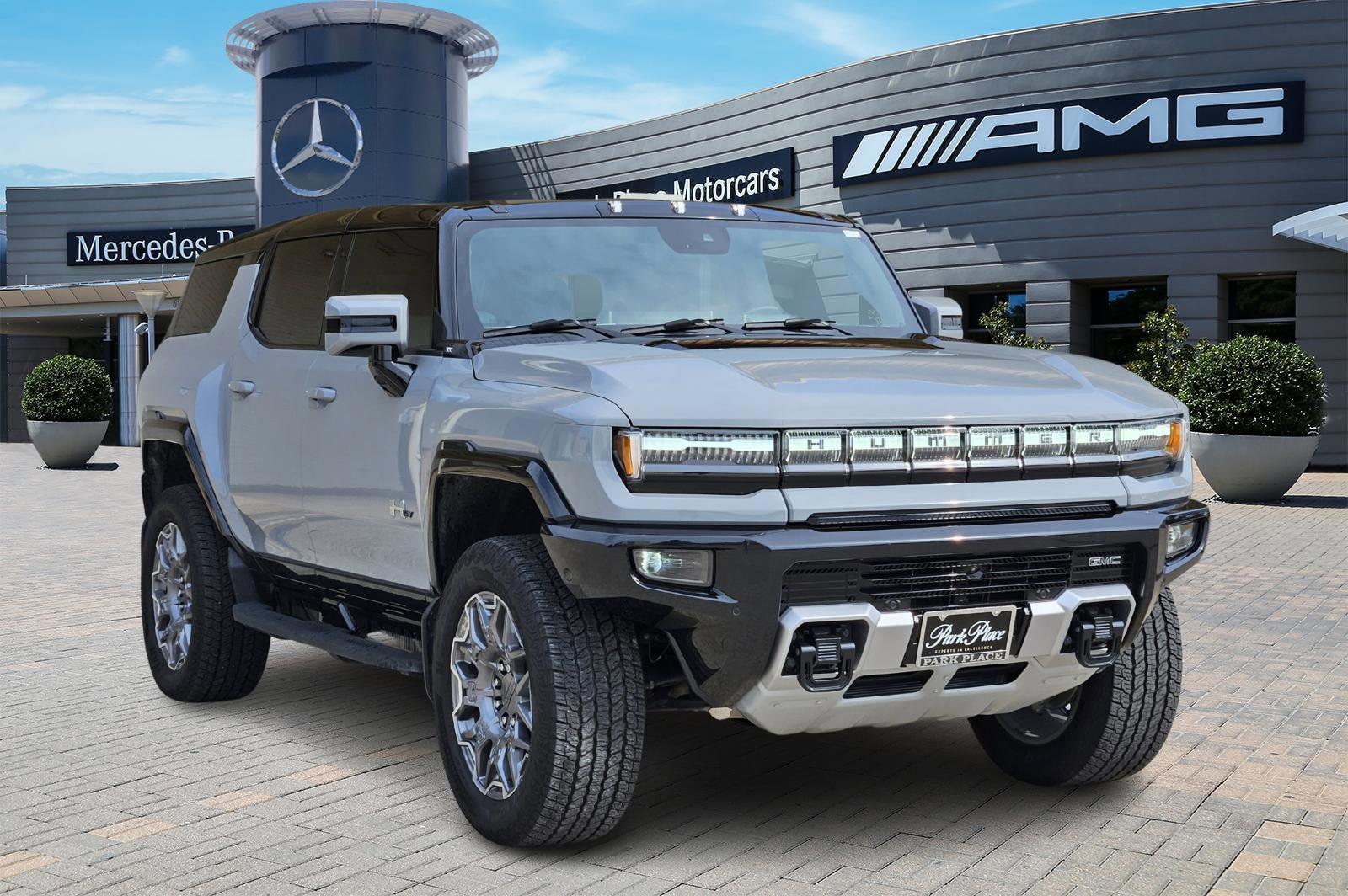 Used 2025 GMC HUMMER EV 3X with VIN 1GKT0RDC8SU113779 for sale in Dallas, TX
