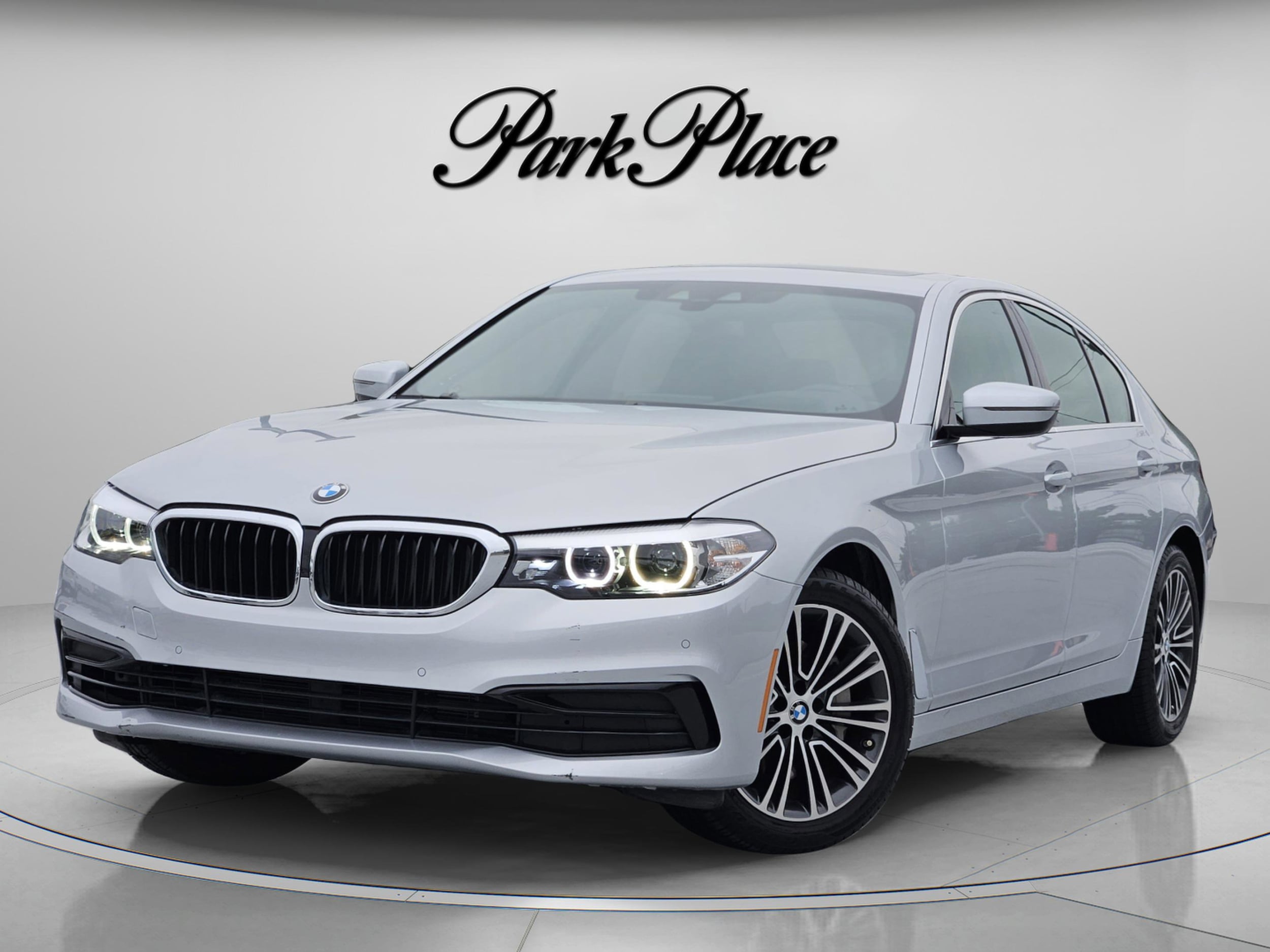 2020 BMW 5 Series 530i