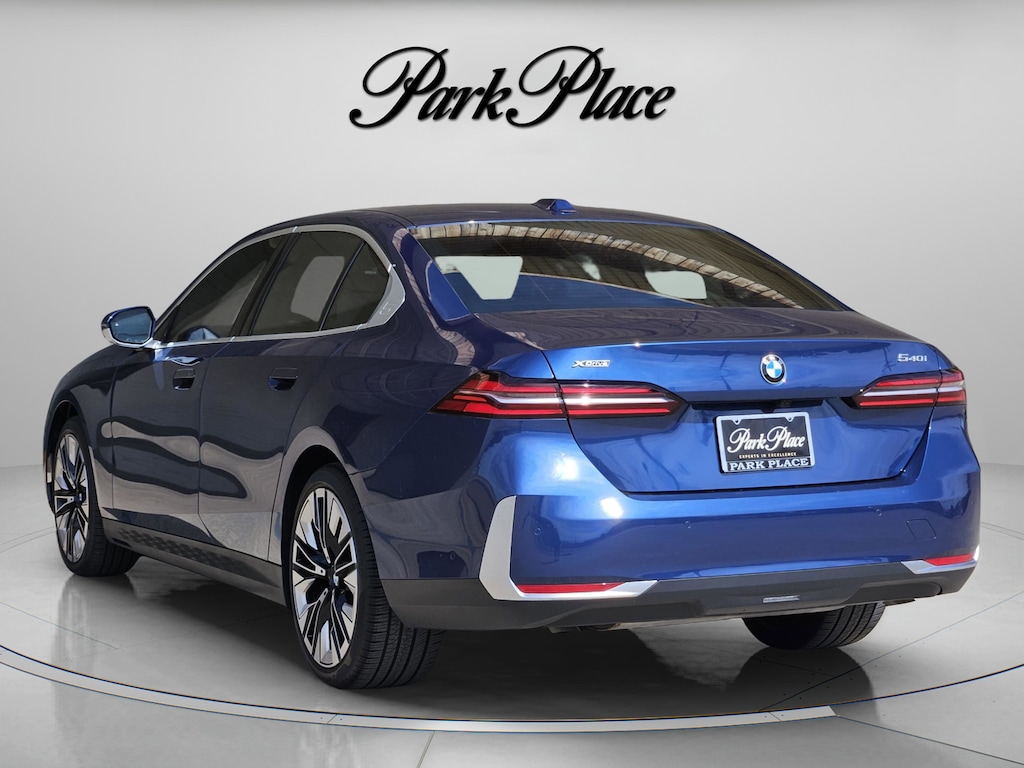 Used 2025 BMW 5 Series 540i xDrive Sedan