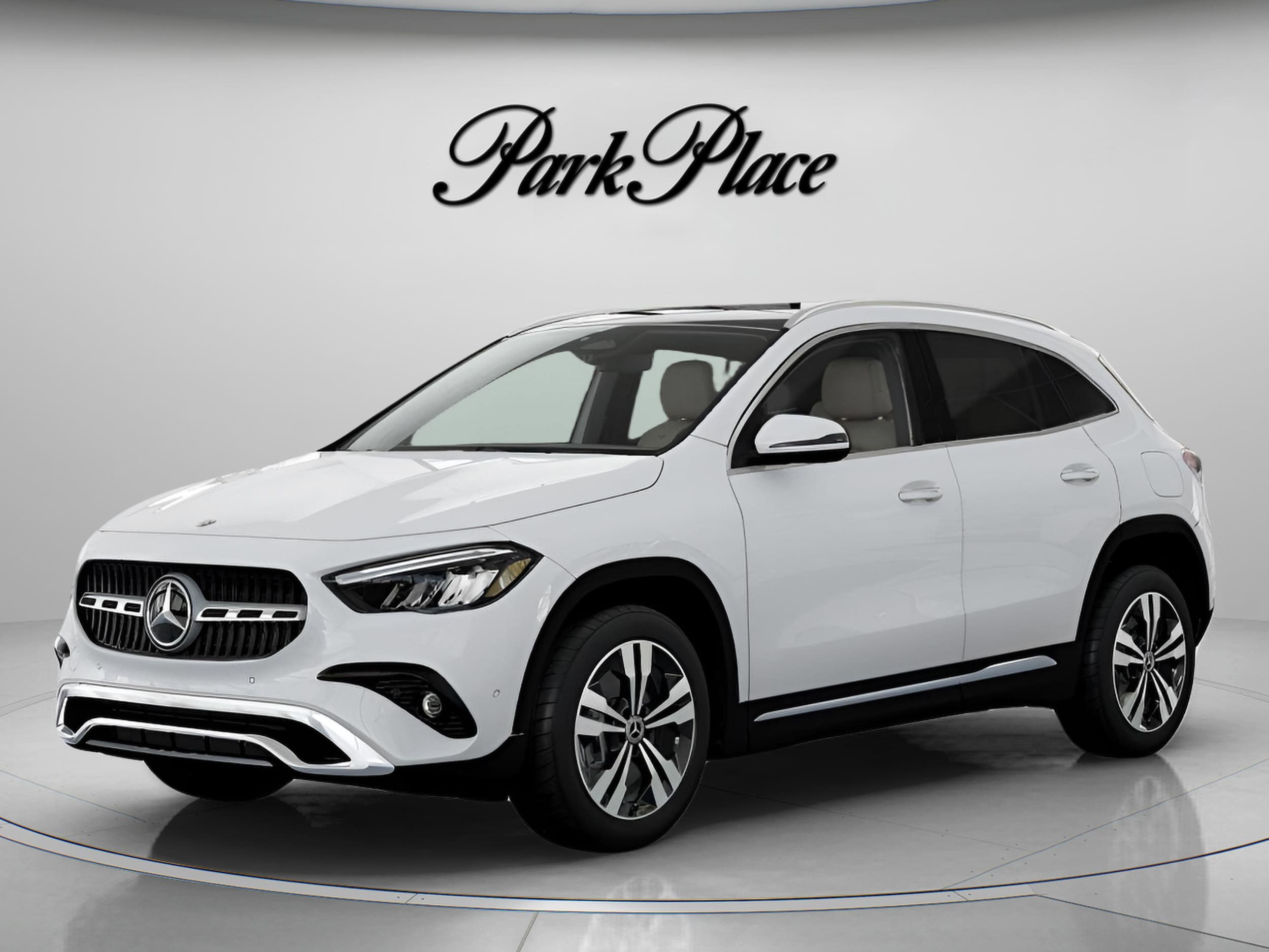 2026 Mercedes-Benz GLA GLA 250 4MATIC's photo