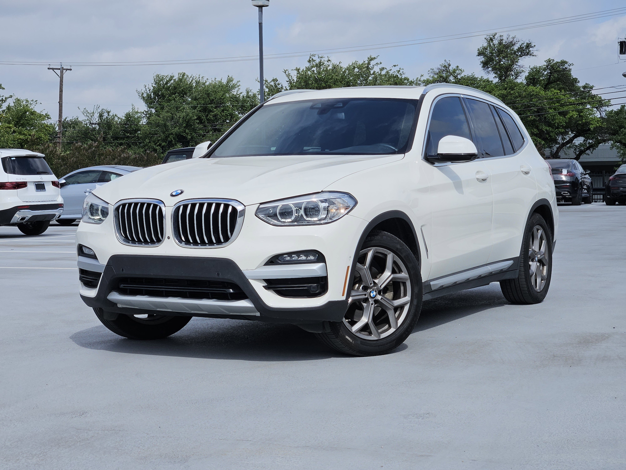2020 BMW X3 sDrive30i's photo