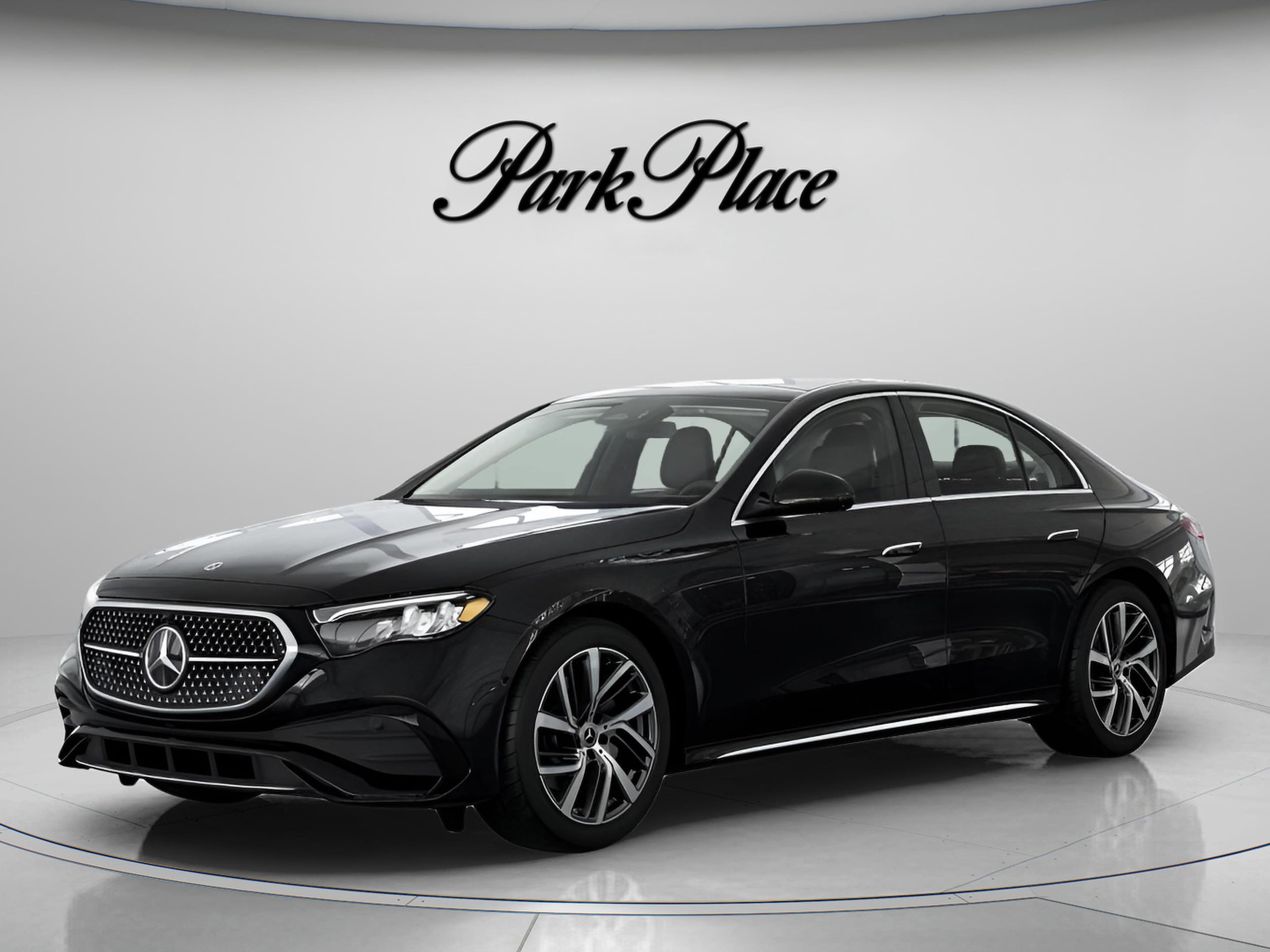 2025 Mercedes-Benz E-Class E350's photo
