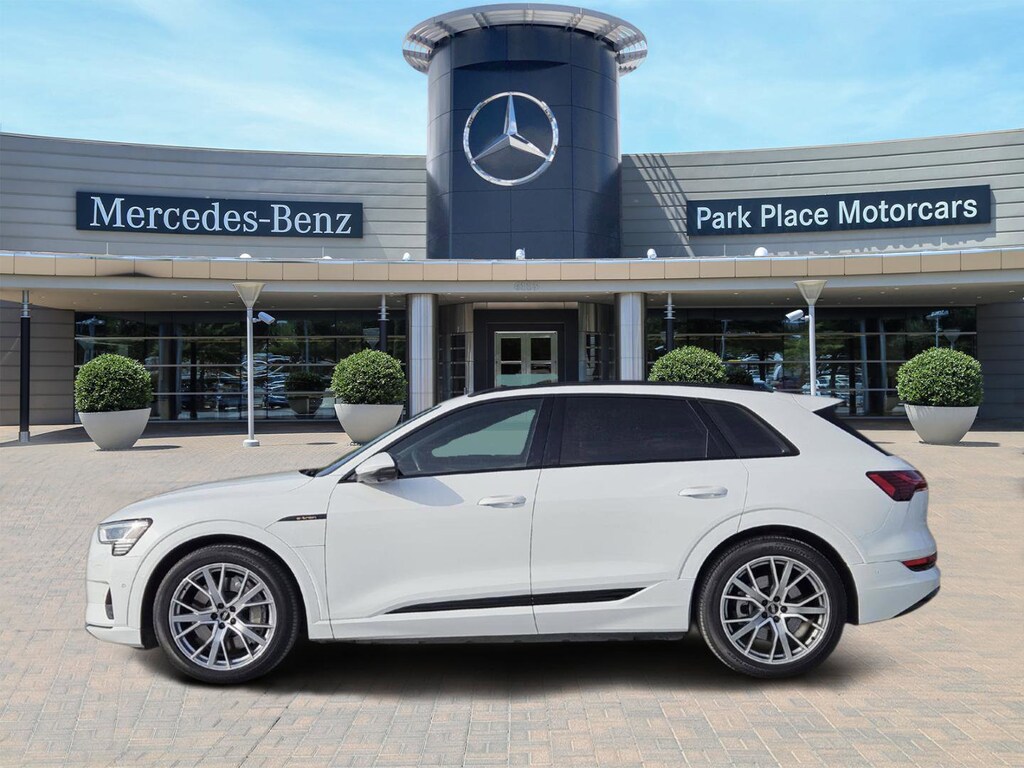 Used 2021 Audi e-tron Prestige SUV