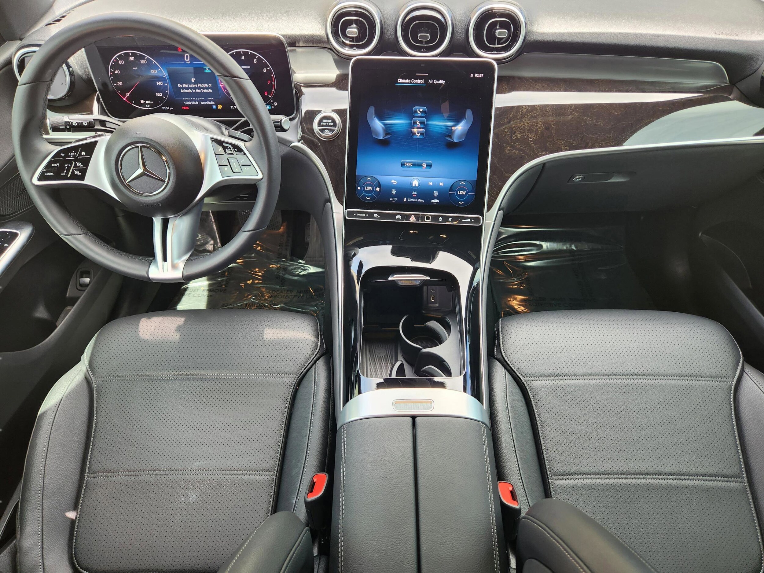2025 Mercedes-Benz GLC Base - Photo 14