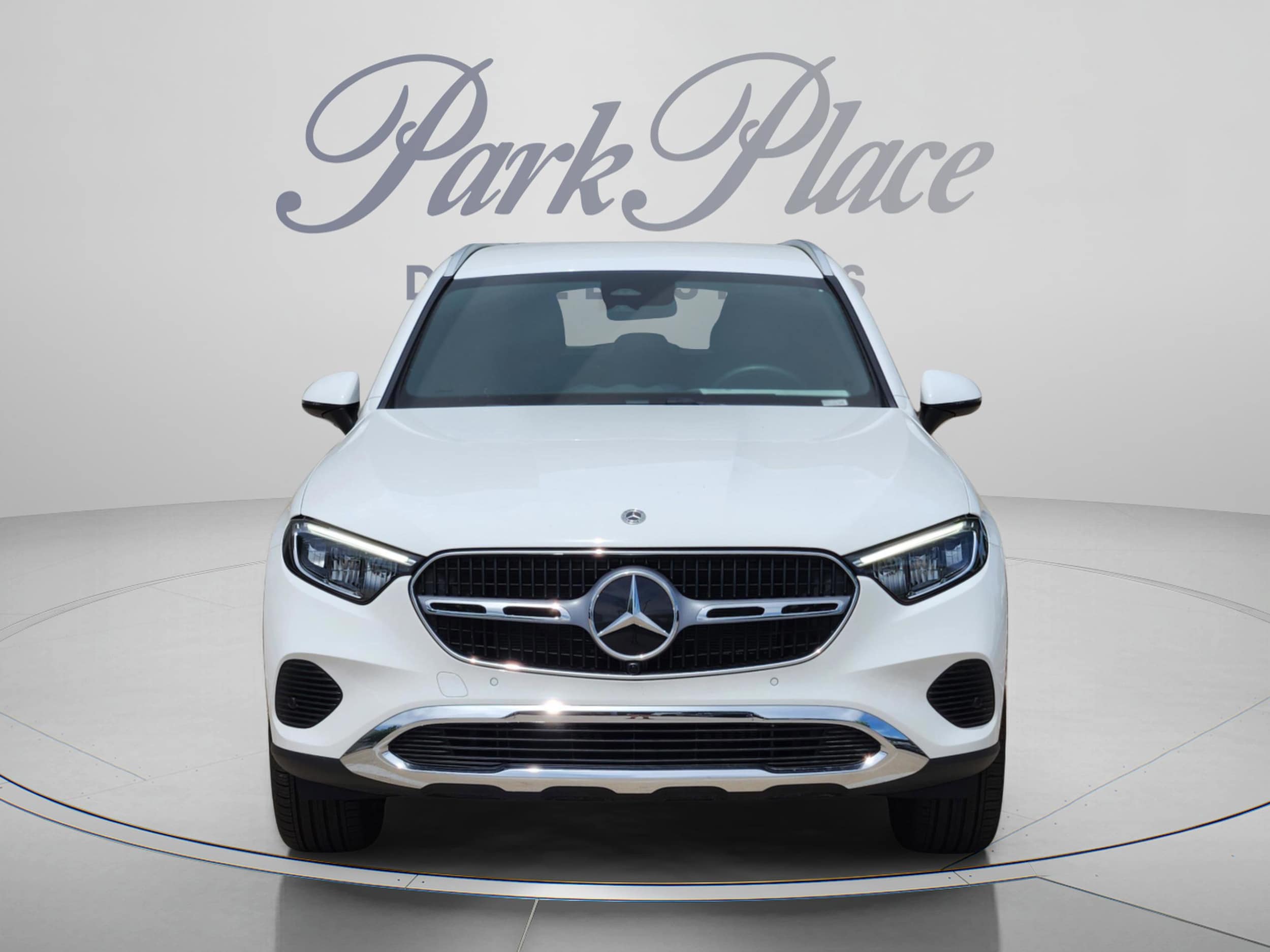 2025 Mercedes-Benz GLC Base - Photo 6