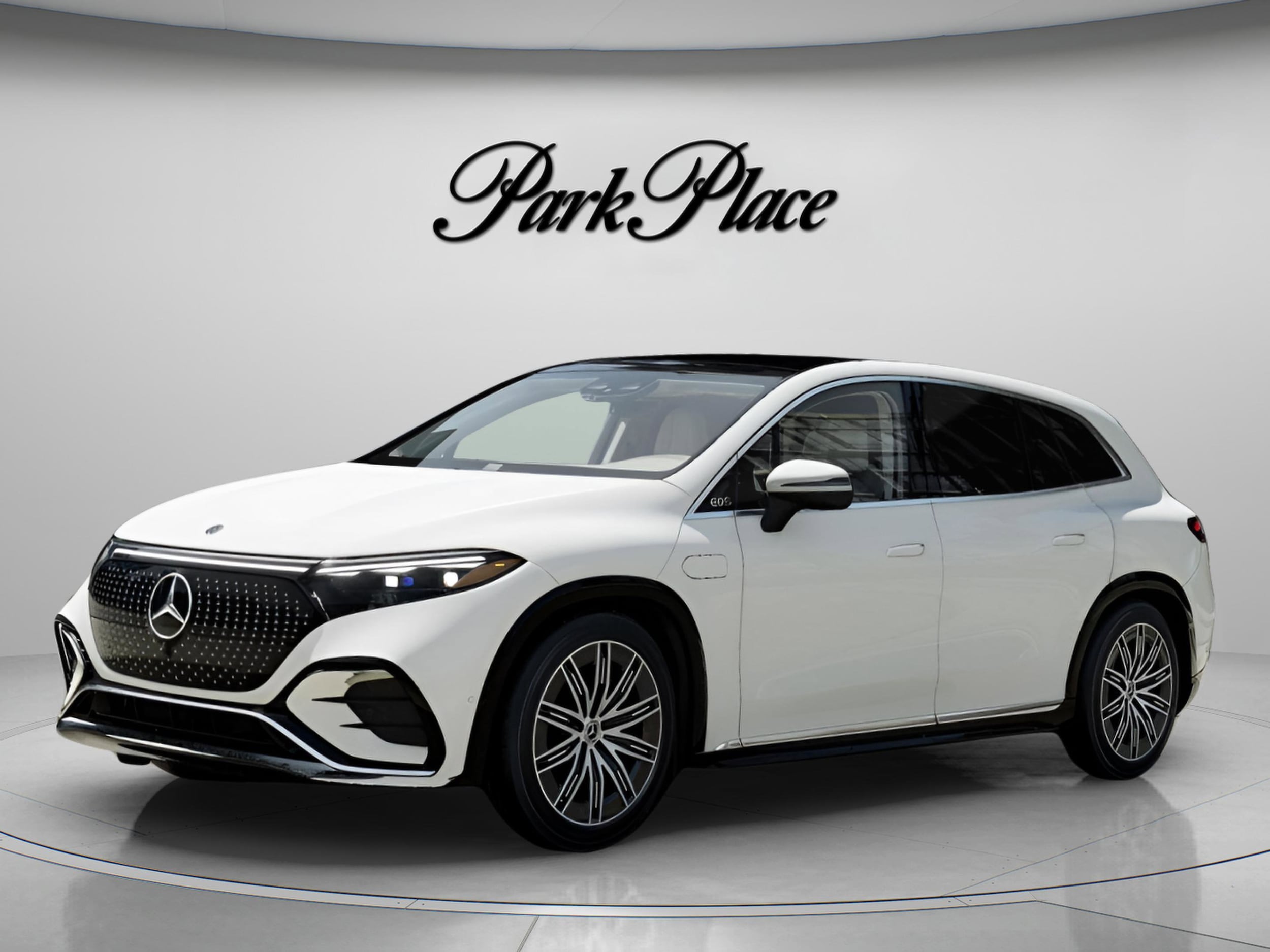 2023 Mercedes-Benz EQS SUV EQS 580 4MATIC's photo