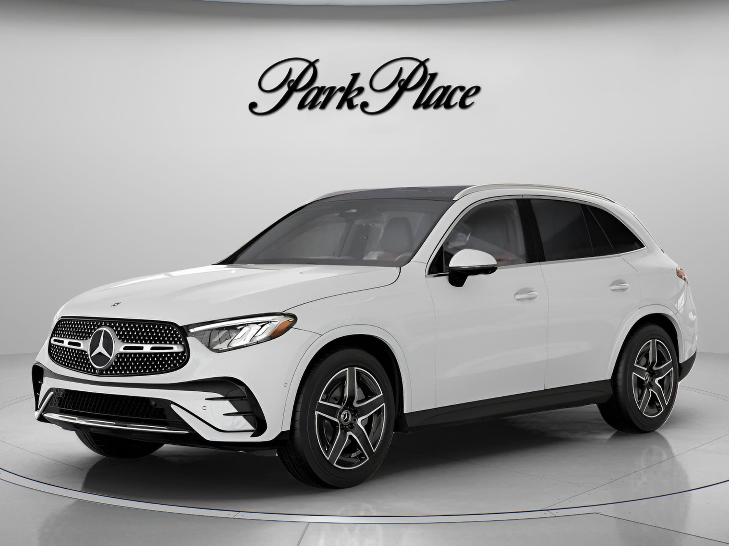 2026 Mercedes-Benz GLC GLC 300's photo