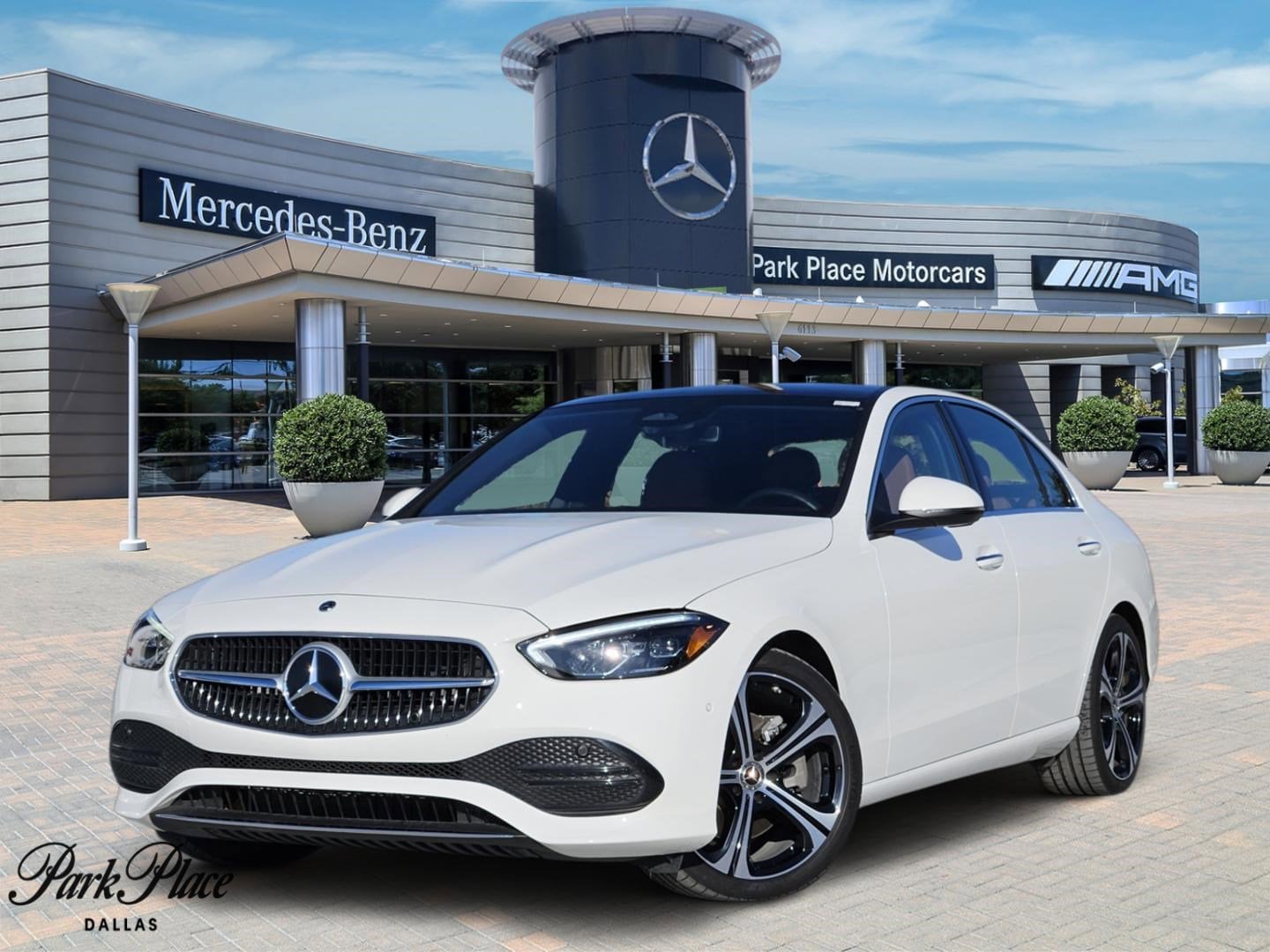 2025 Mercedes-Benz C-Class Sedan C 300's photo