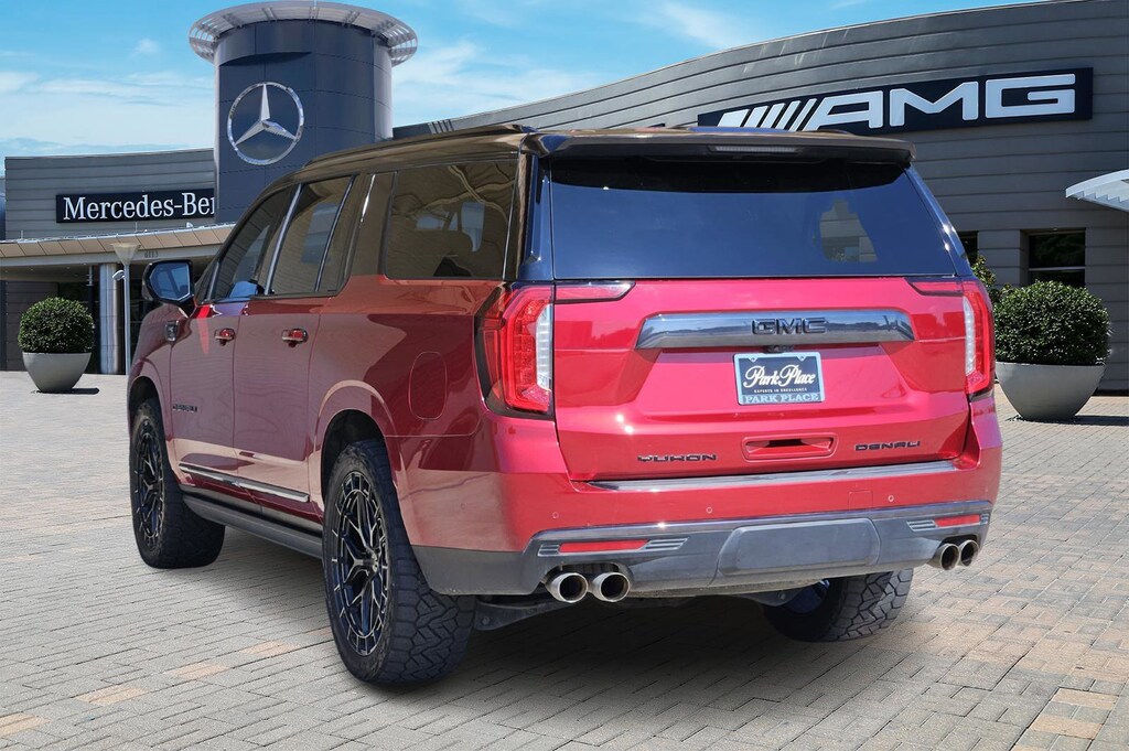 Used 2024 GMC Yukon XL Denali Ultimate SUV