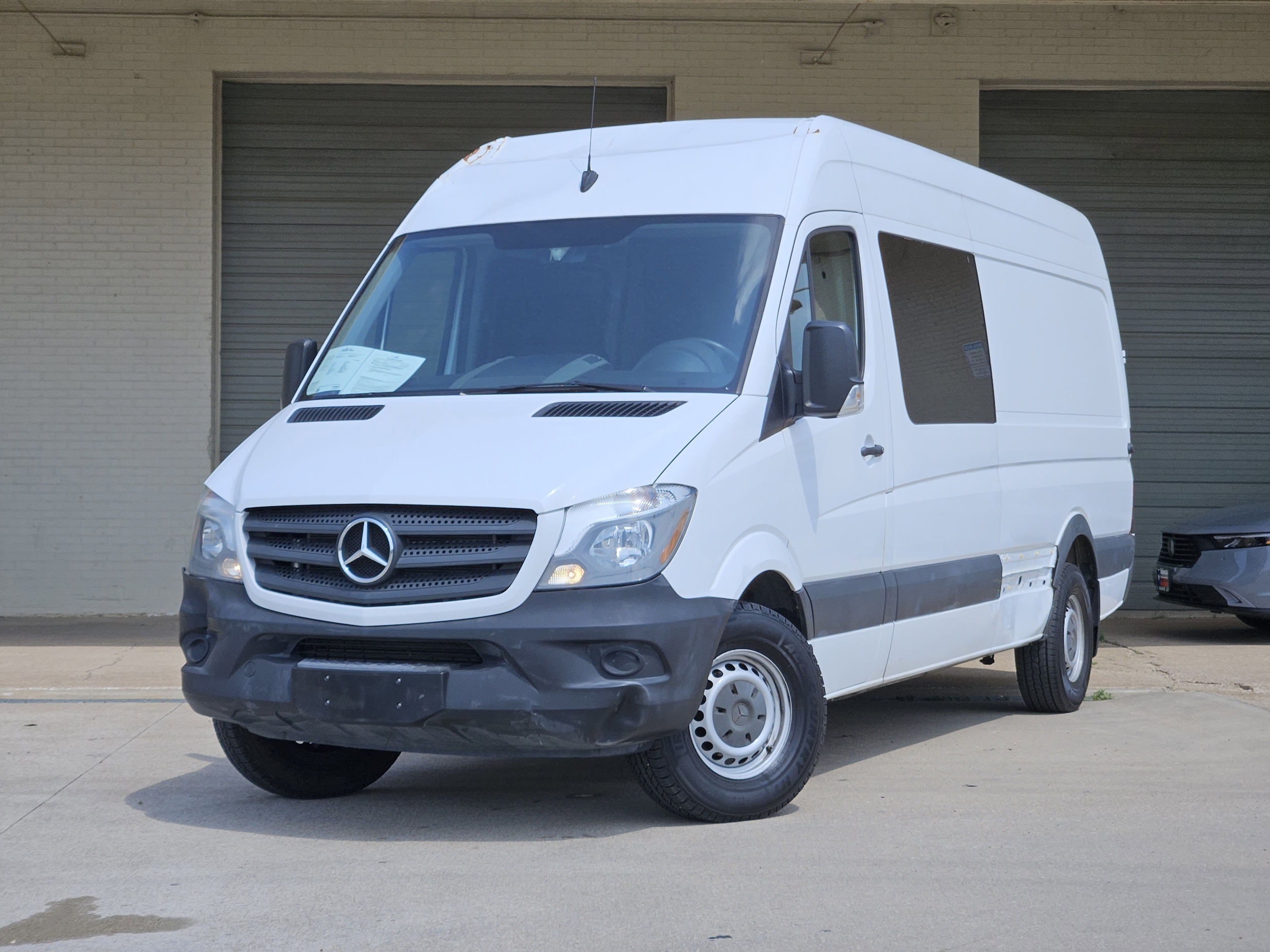 2017 Mercedes-Benz Sprinter 2500 170 WB High Roof's photo