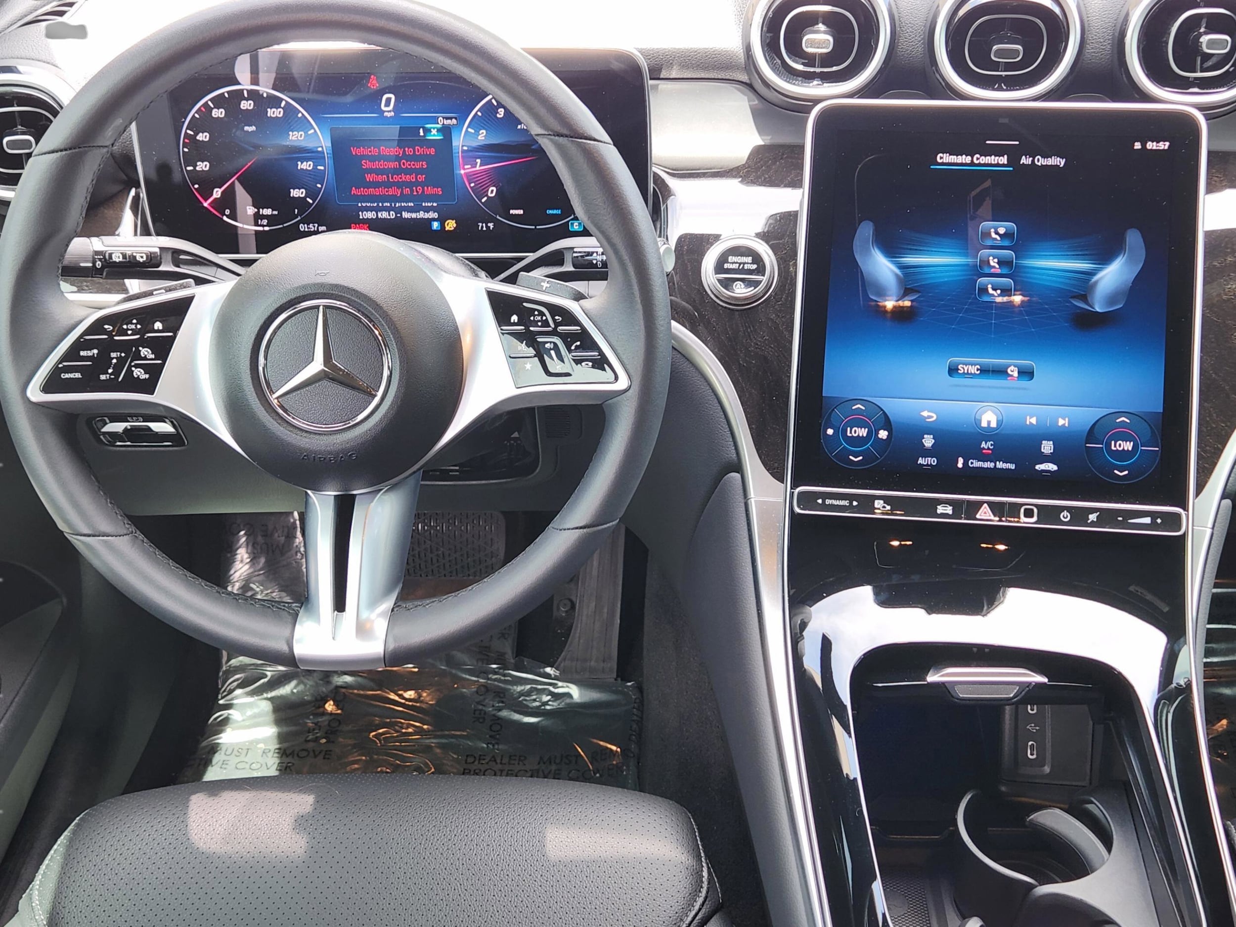 2025 Mercedes-Benz GLC Base - Photo 13