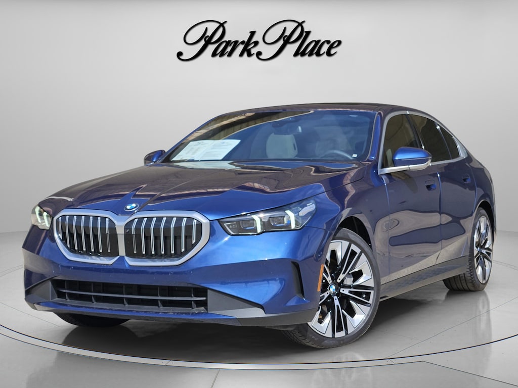 Used 2025 BMW 5 Series 540i xDrive Sedan