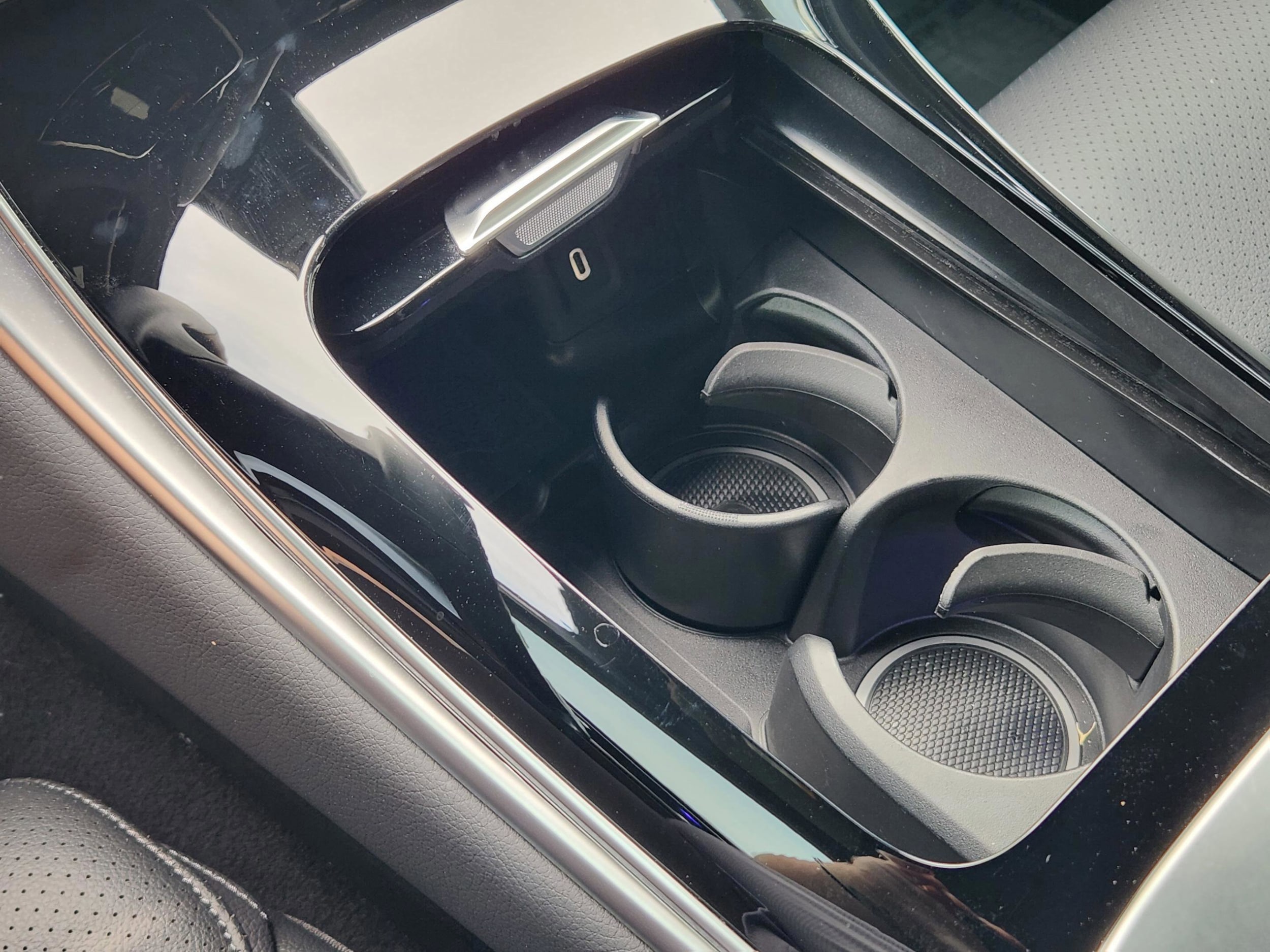 2025 Mercedes-Benz GLC Base - Photo 18