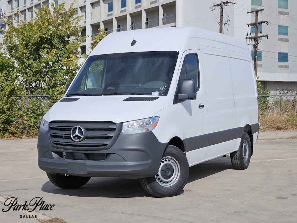 New 2025 Mercedes-Benz Sprinter 2500 Standard Roof 4-Cyl Diesel Van Cargo Van