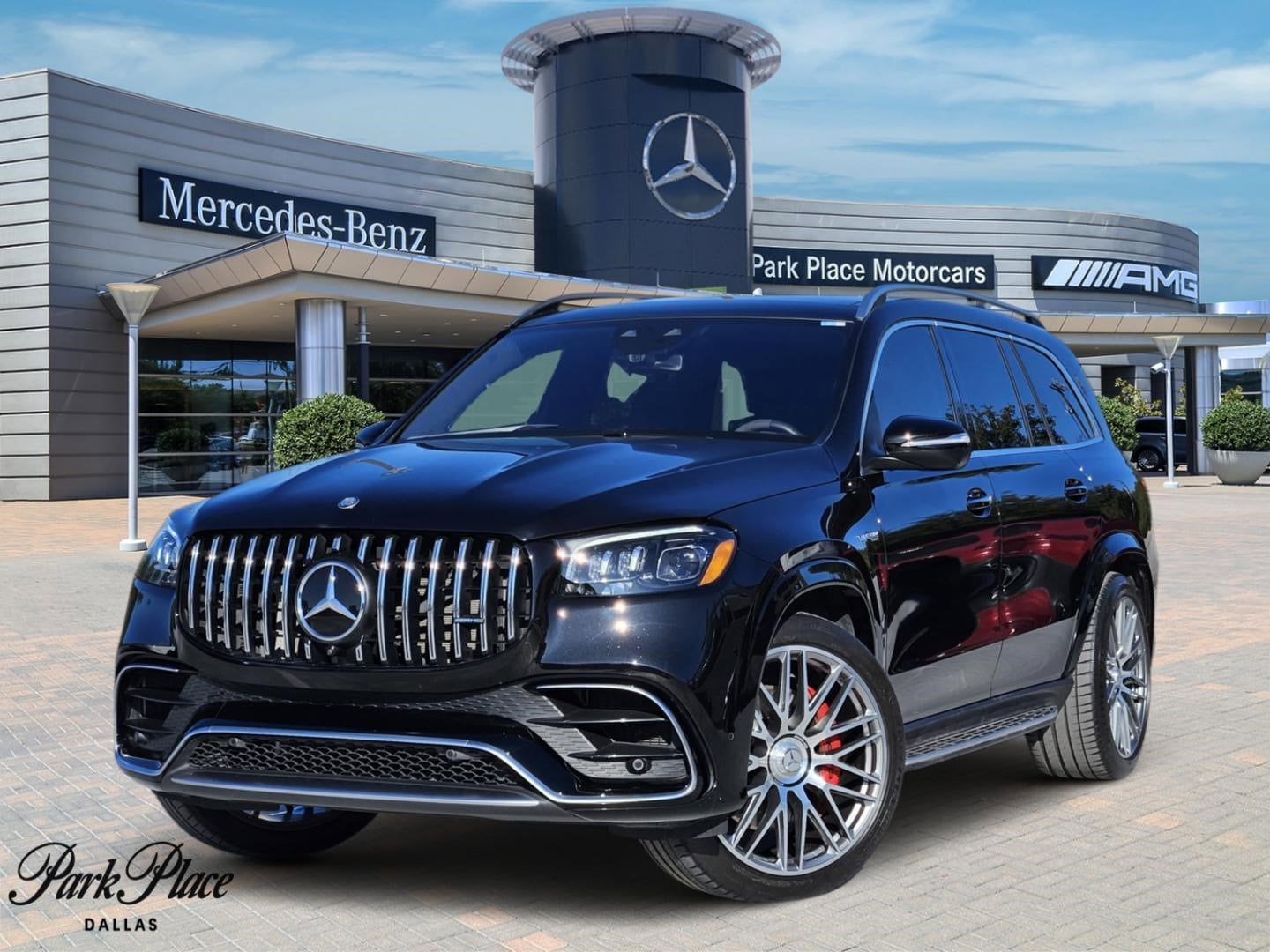 2024 Mercedes-Benz GLS AMG GLS 63's photo