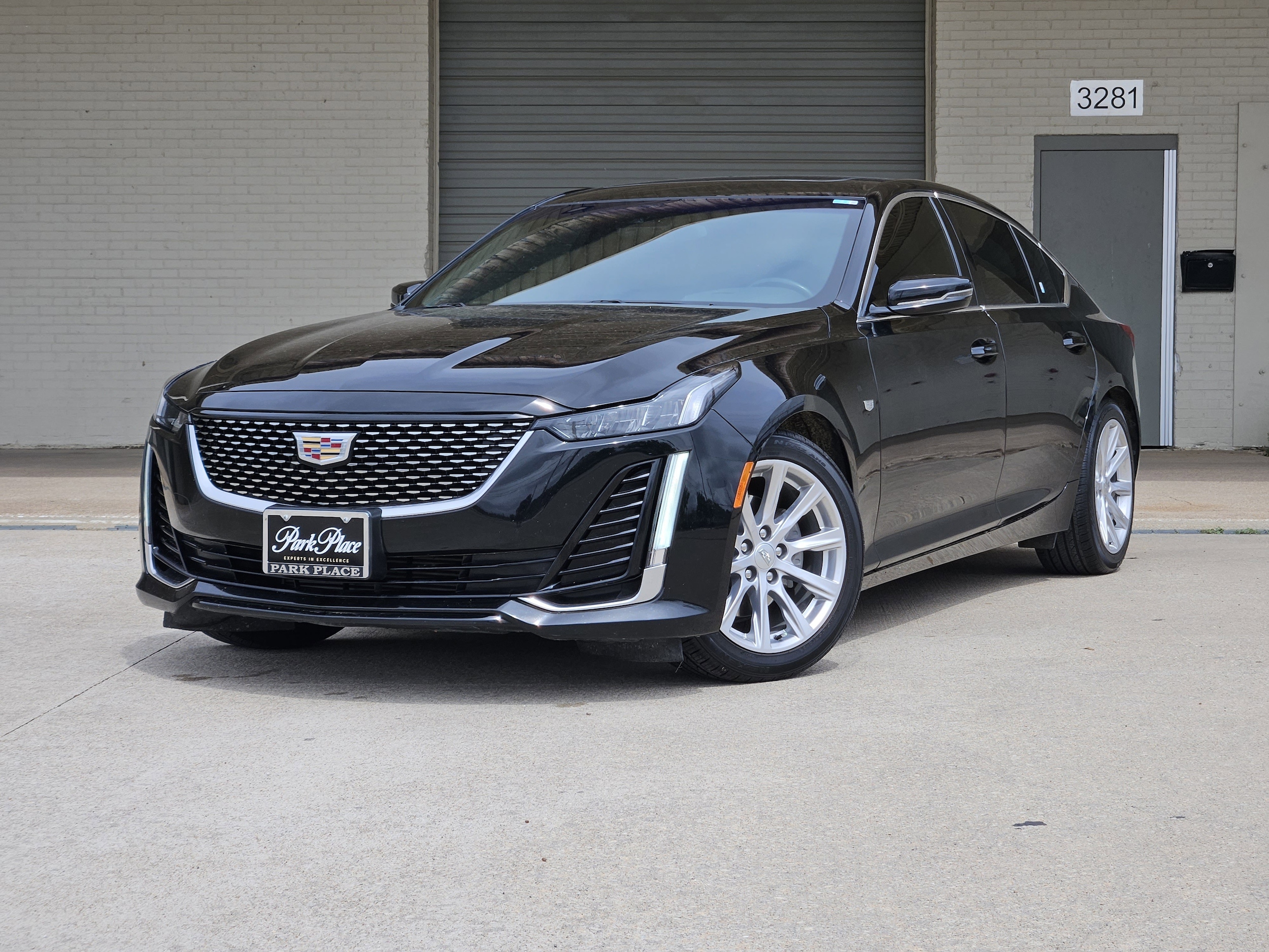 2024 Cadillac CT5 Luxury's photo
