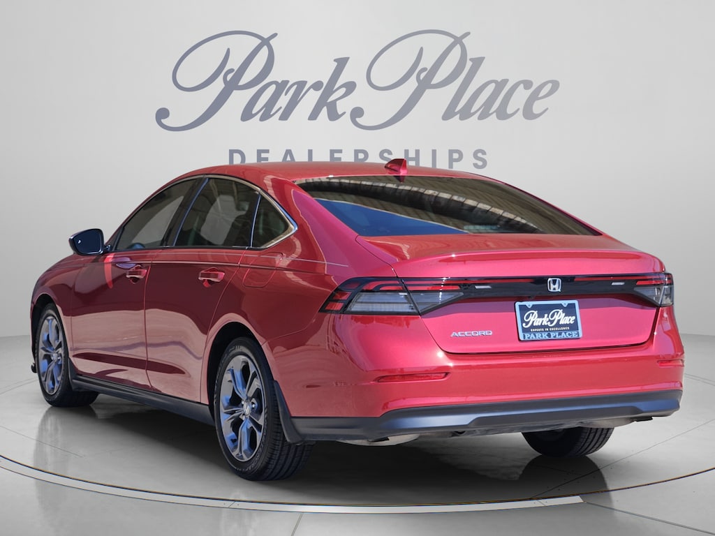 Used 2024 Honda Accord EX Sedan