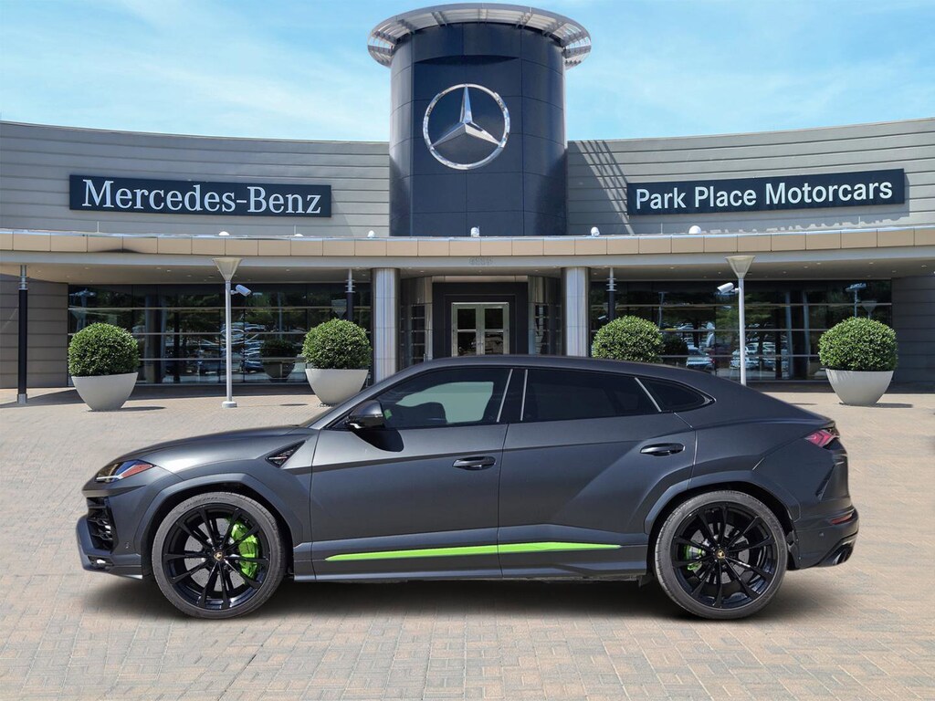 Used 2021 Lamborghini Urus SUV