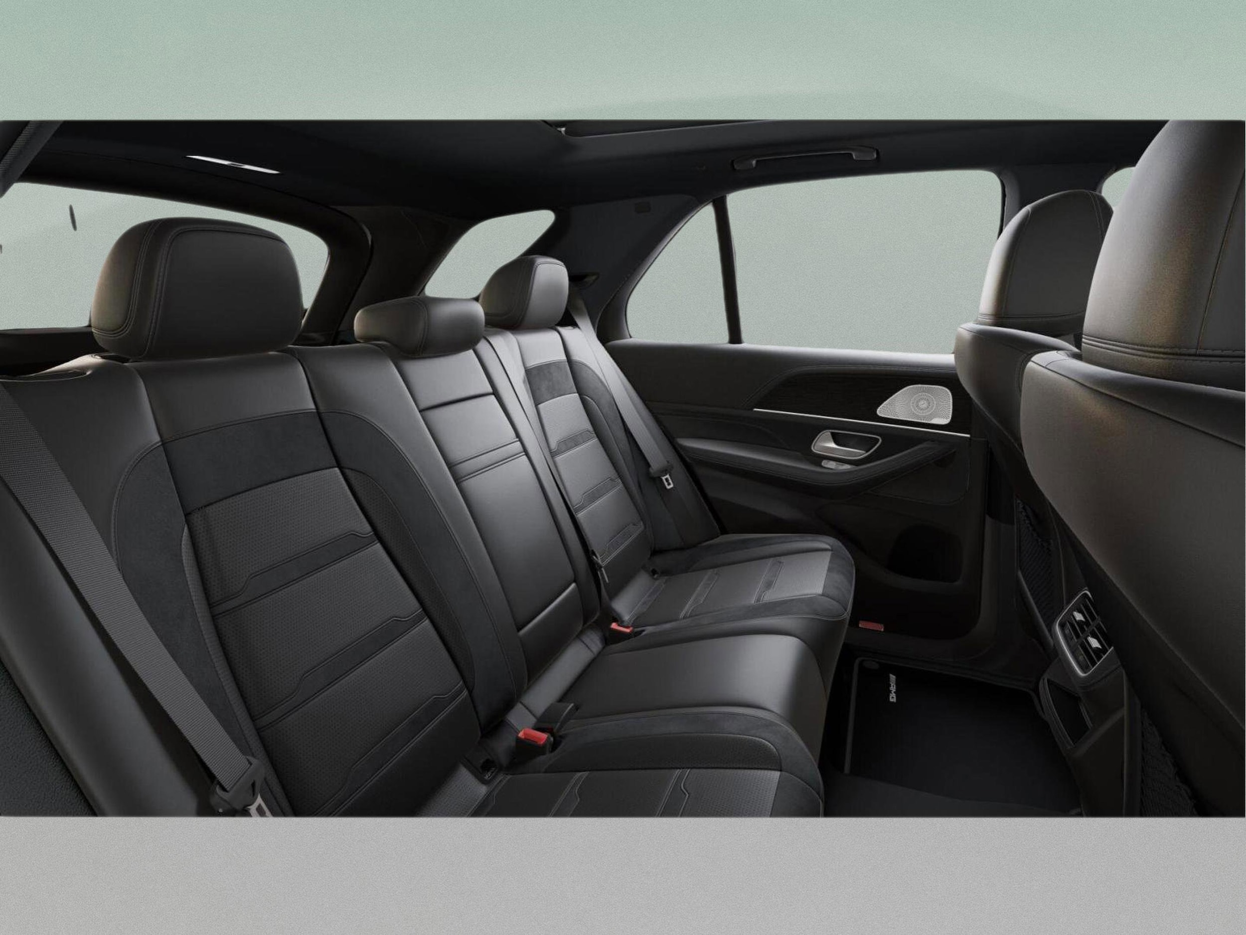 2026 Mercedes-Benz GLE AMG GLE 53 - Photo 43