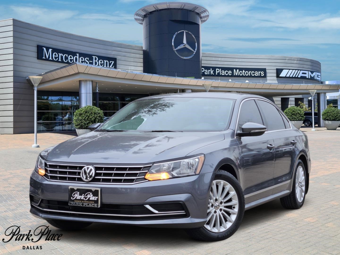 2016 Volkswagen Passat SE