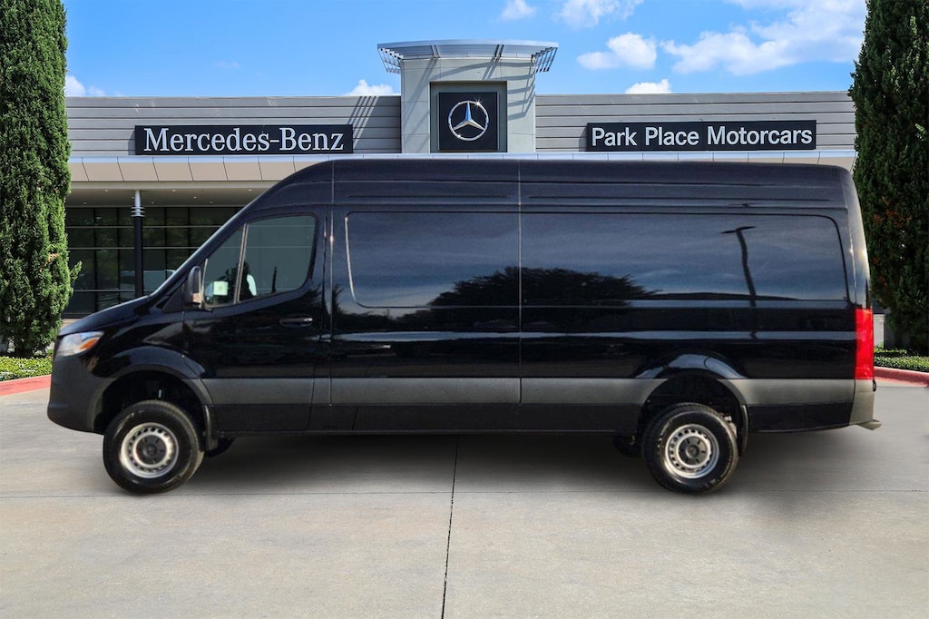 New 2025 Mercedes-Benz Sprinter 2500 High Roof 4-Cyl Diesel HO Van Cargo Van