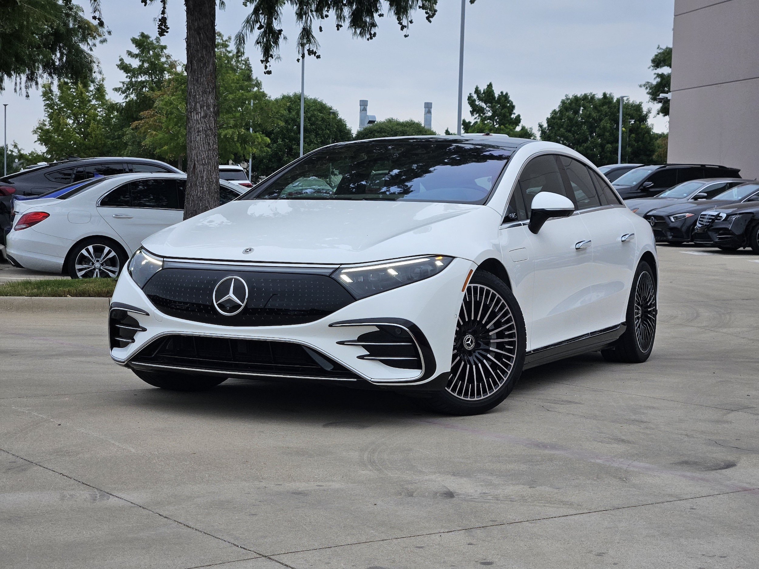 2023 Mercedes-Benz EQS