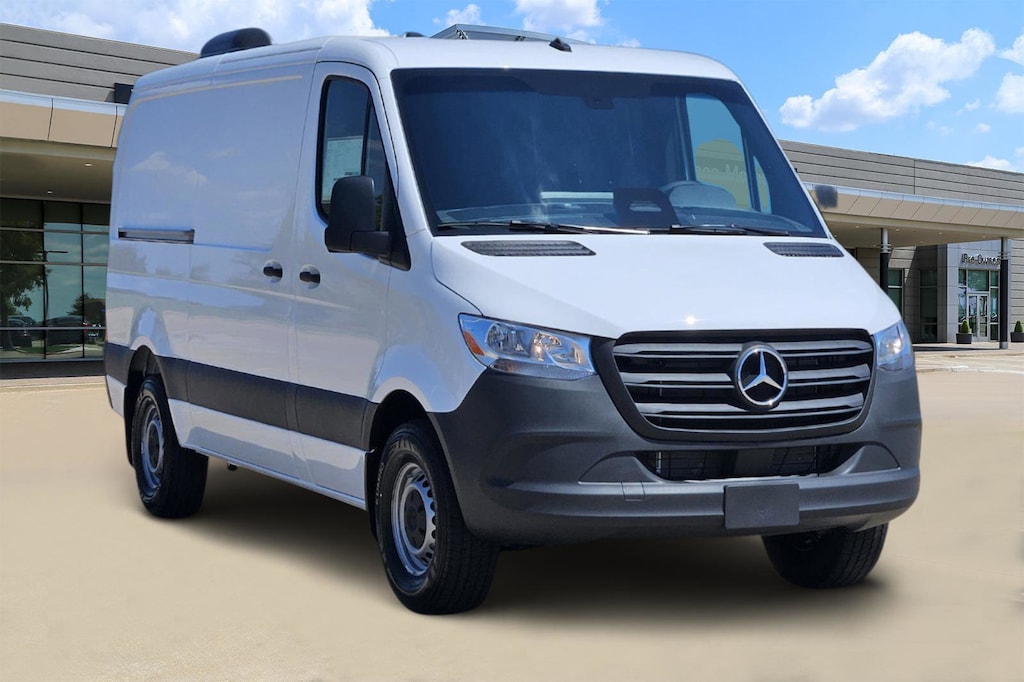 New 2025 Mercedes-Benz Sprinter 2500 Standard Roof 4-Cyl Diesel HO Van Cargo Van