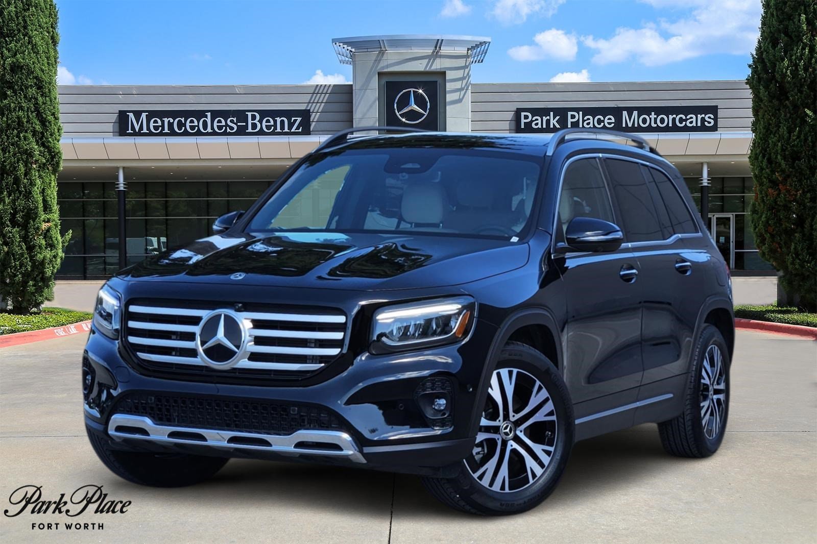 2025 Mercedes-Benz GLB Base